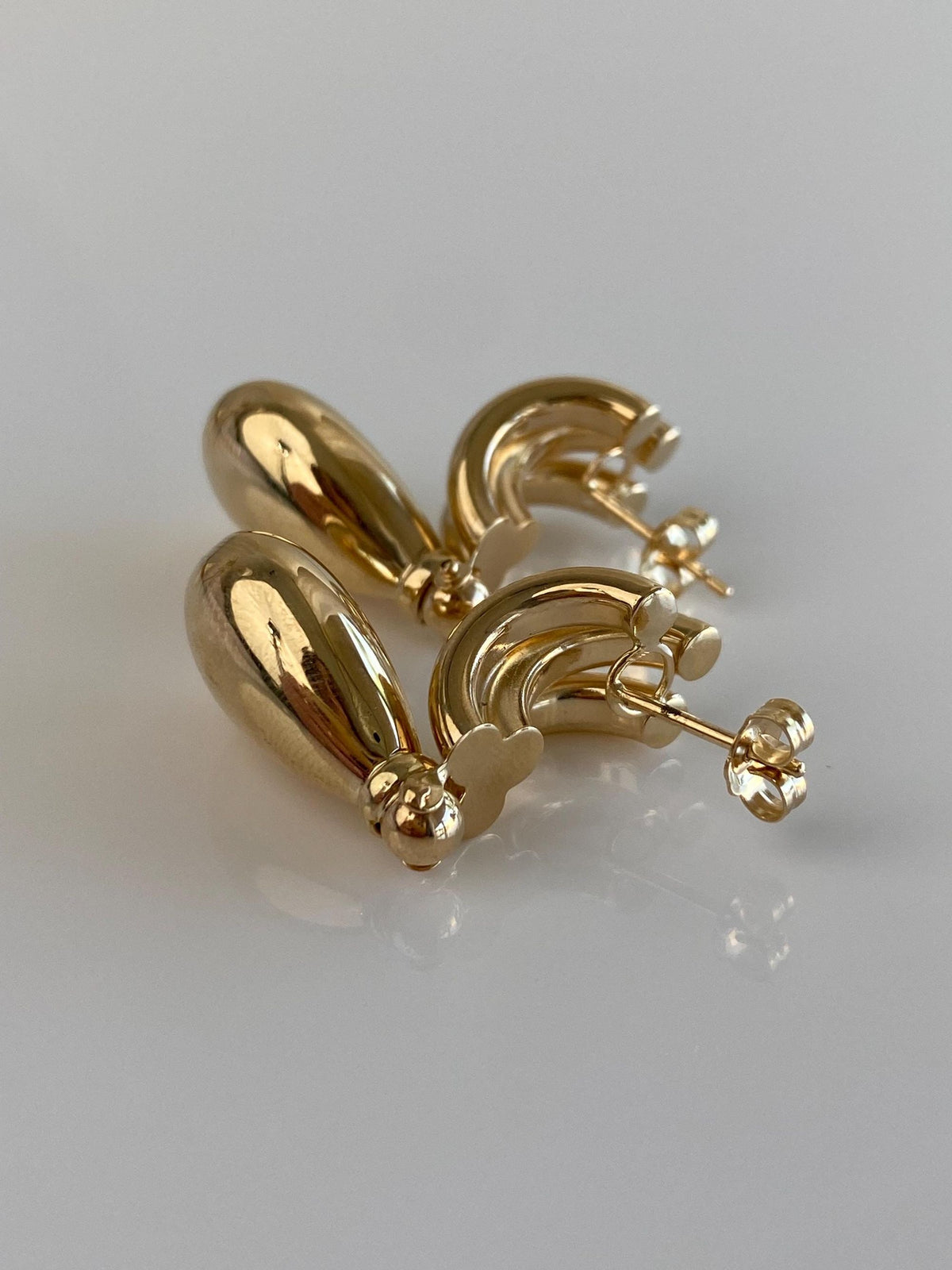 Vintage 14k Yellow Gold Layered Teardrop Dangle Stud Earrings