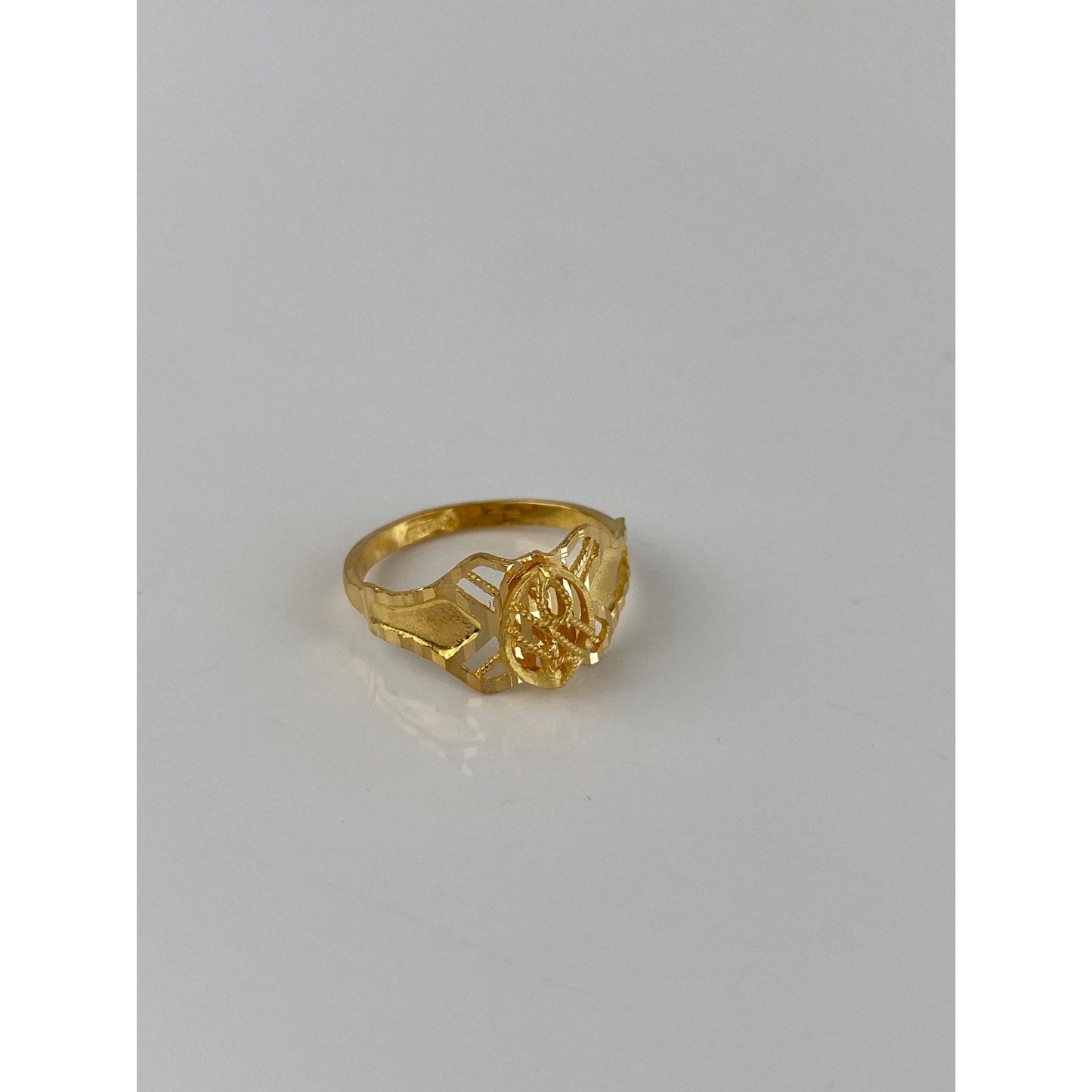 Solid 21k Yellow Gold Slim Diamond Cut Ring - Size 6.75