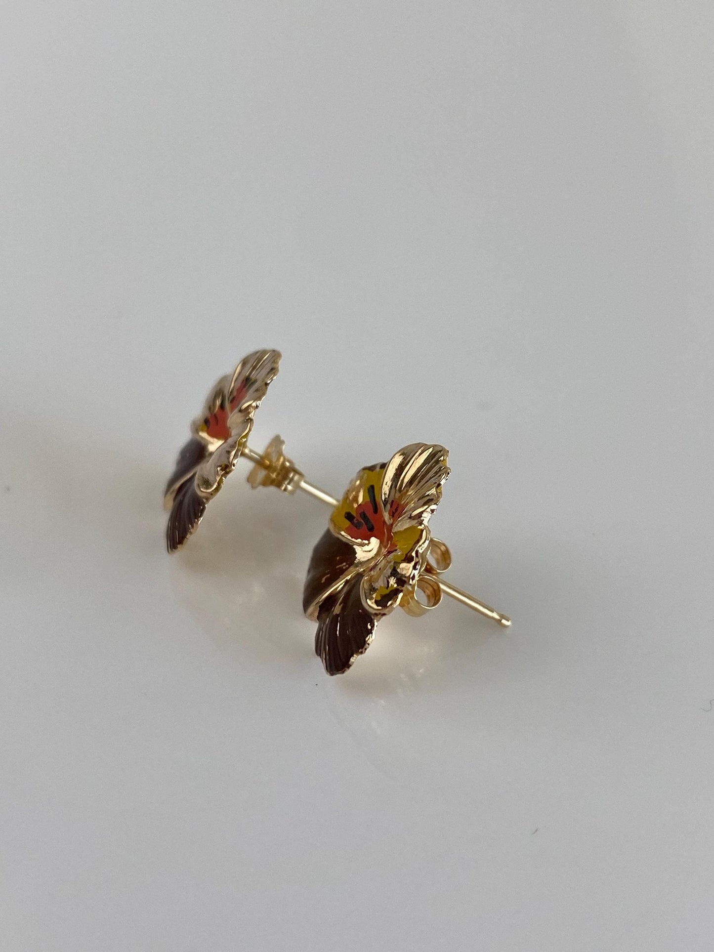 Vintage Solid 10k Yellow Gold Enamel Flower Stud Earrings