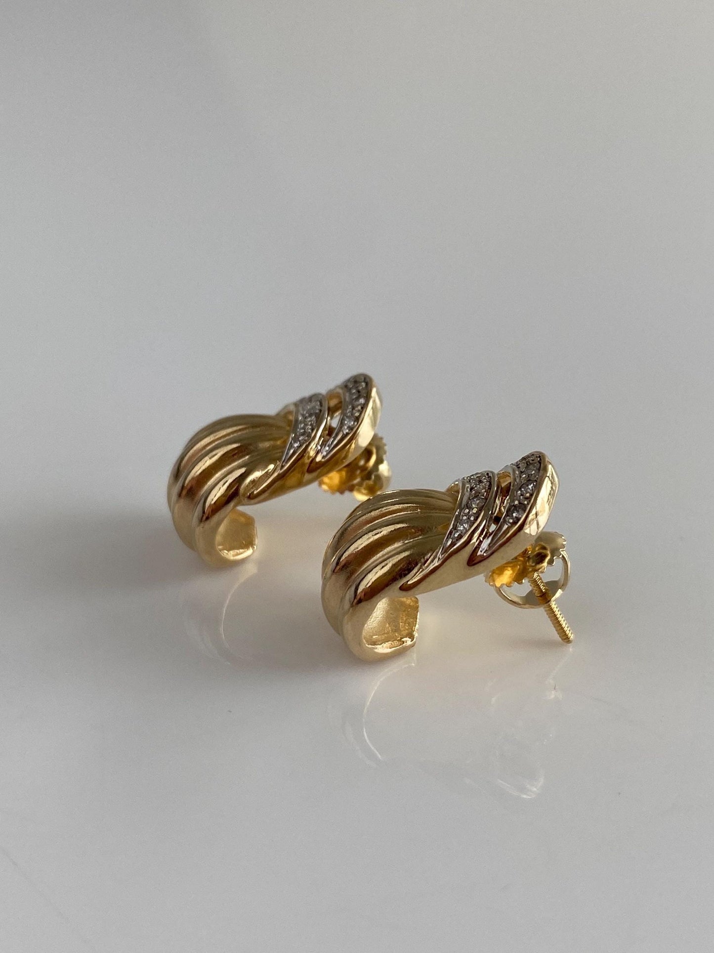 Vintage Solid 14k Yellow Gold Diamond Drop Earrings