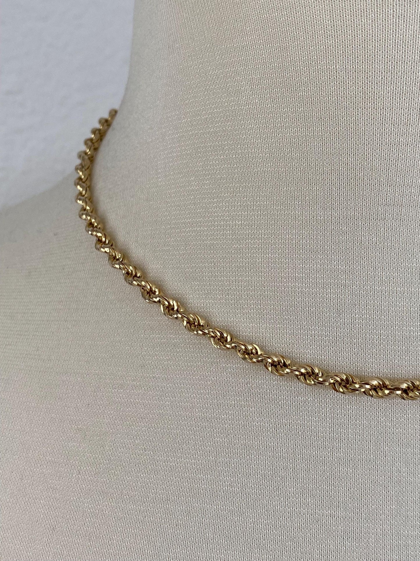 Vintage 10k Yellow Gold Rope Chain Necklace - 17 inches