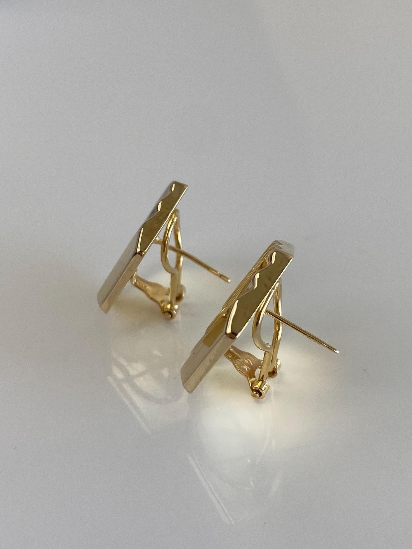 Vintage 14k Yellow Gold Lined Texture Hexagonal Stud Earrings