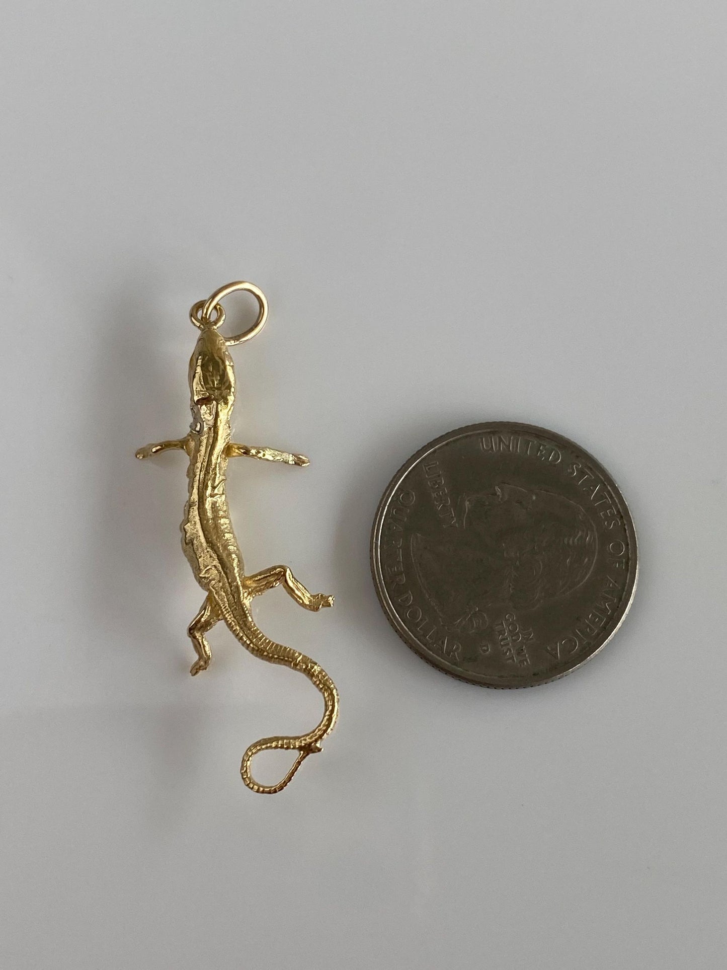 Vintage Solid 14k Yellow Gold Lizard Charm