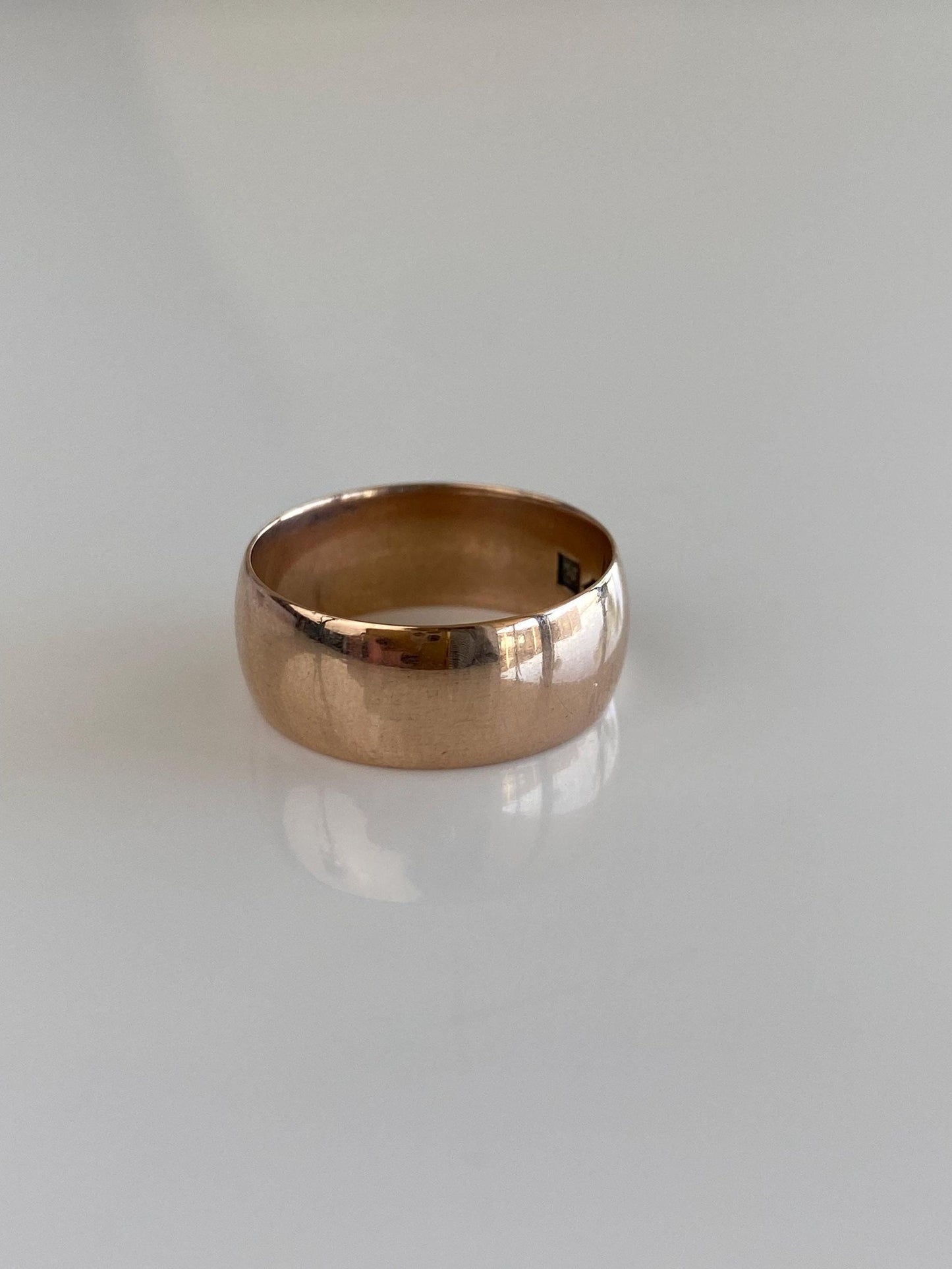 Vintage Solid 9k Rosey Gold Ring Band - Size 6.75