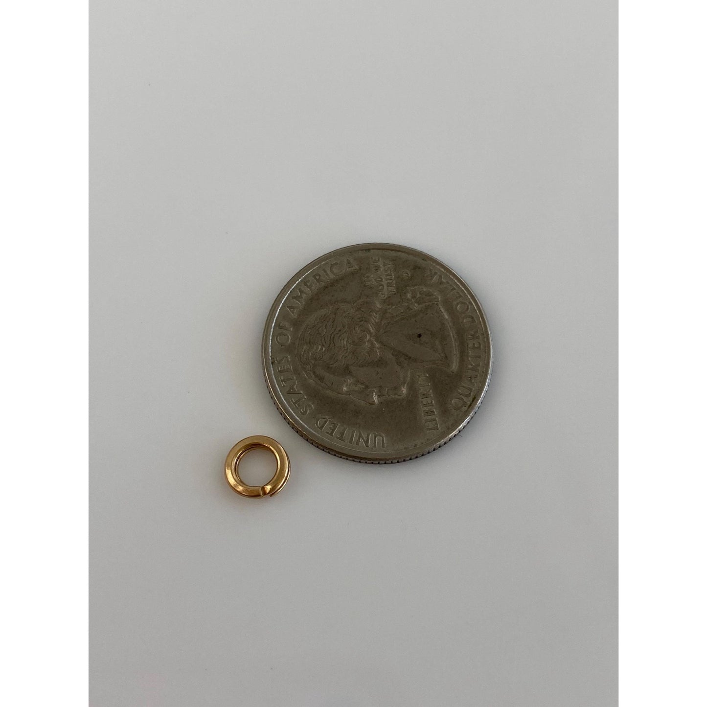 Vintage Solid 18k Yellow Gold Coiled Jump Ring