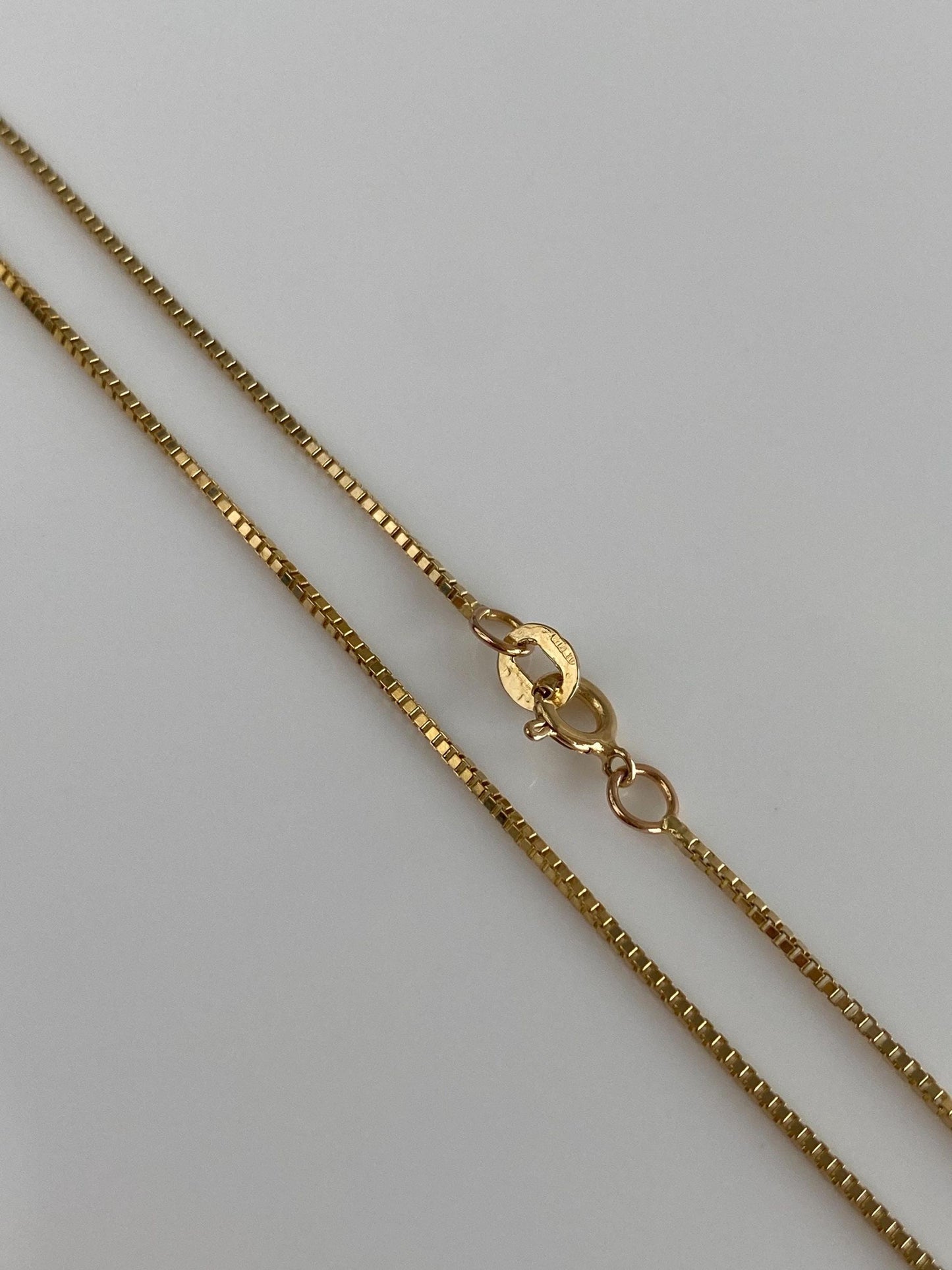 Vintage Solid 14k Yellow Gold Box Chain Necklace - 16 inches