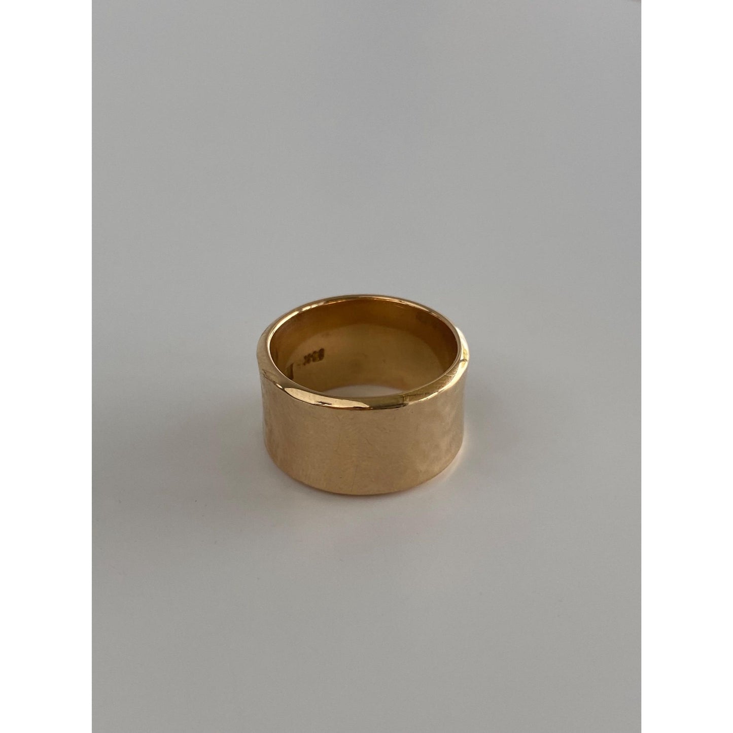 Vintage Solid 14k Yellow Gold Wide Hammered Ring Band - Size 5