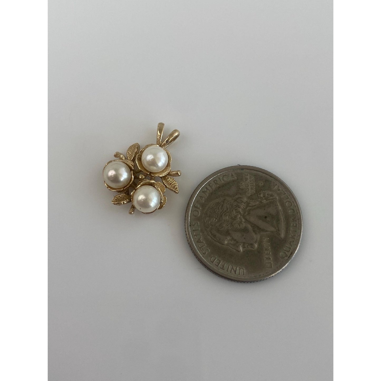 Vintage Solid 14k Yellow Gold Pearls Bouquet Charm