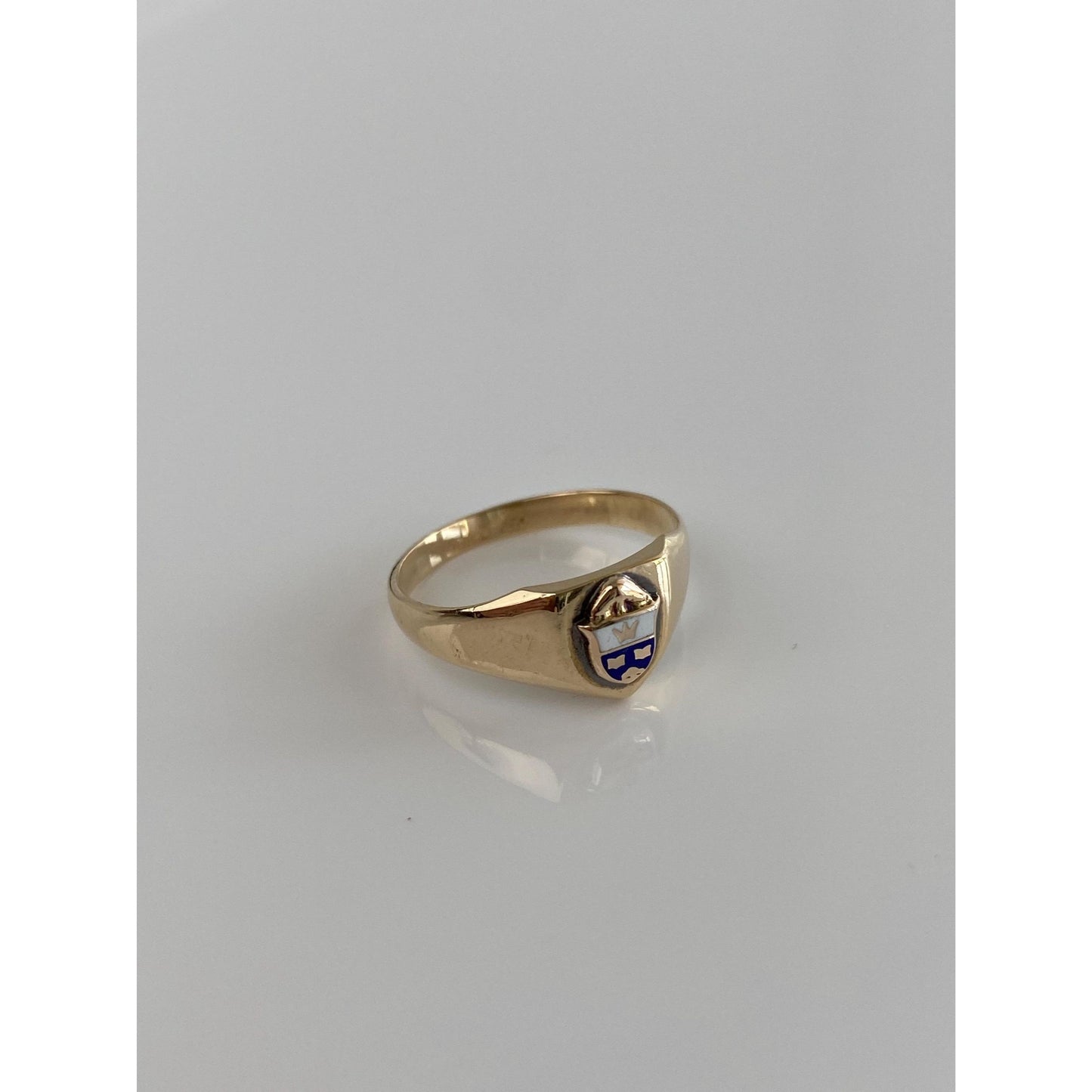 Vintage Solid 10k Yellow Gold Enamel Crest Signet Ring - Size 4.75
