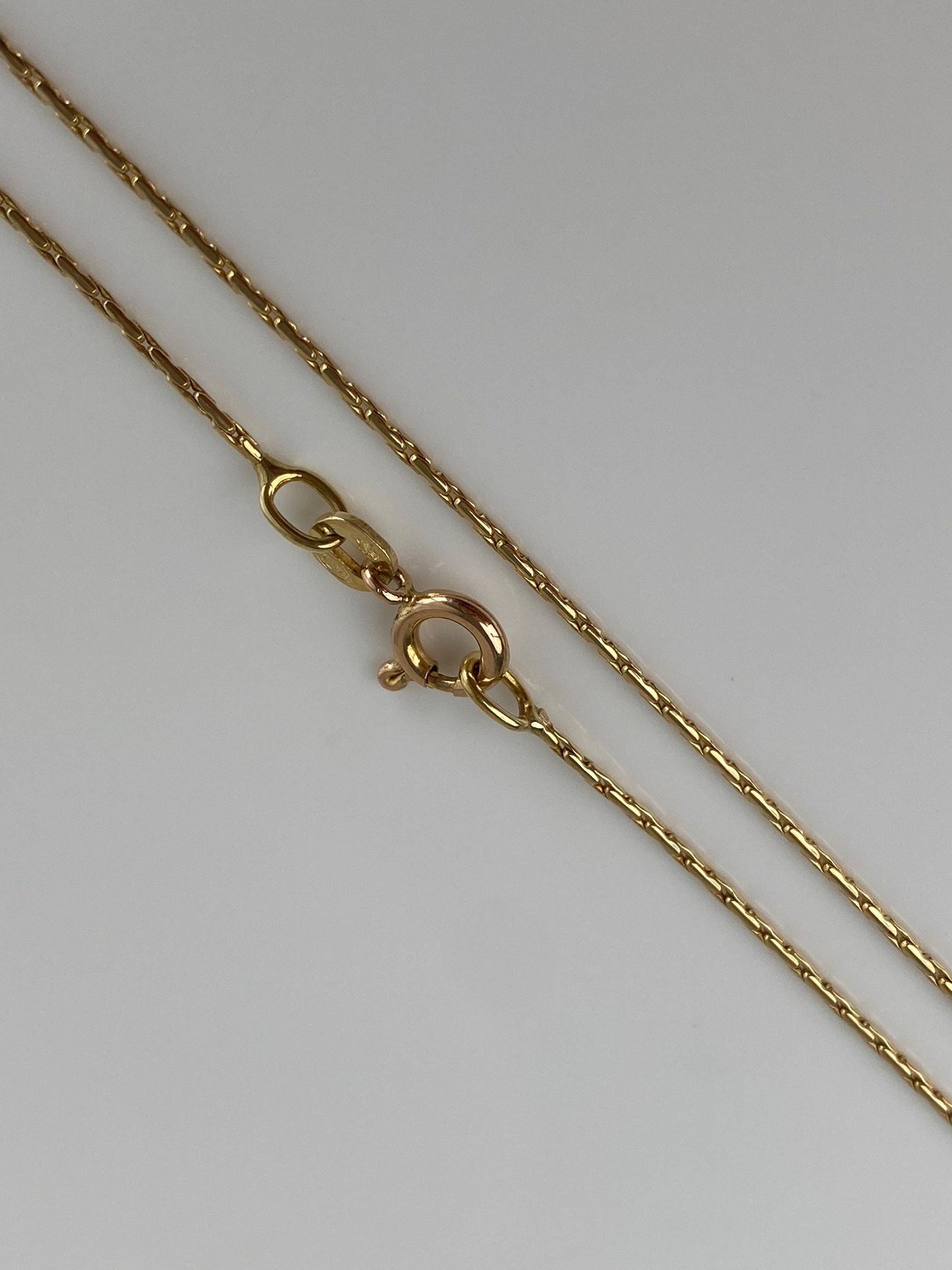Vintage Solid 14k Yellow Gold Round Biker Style Chain Necklace - 16 inches