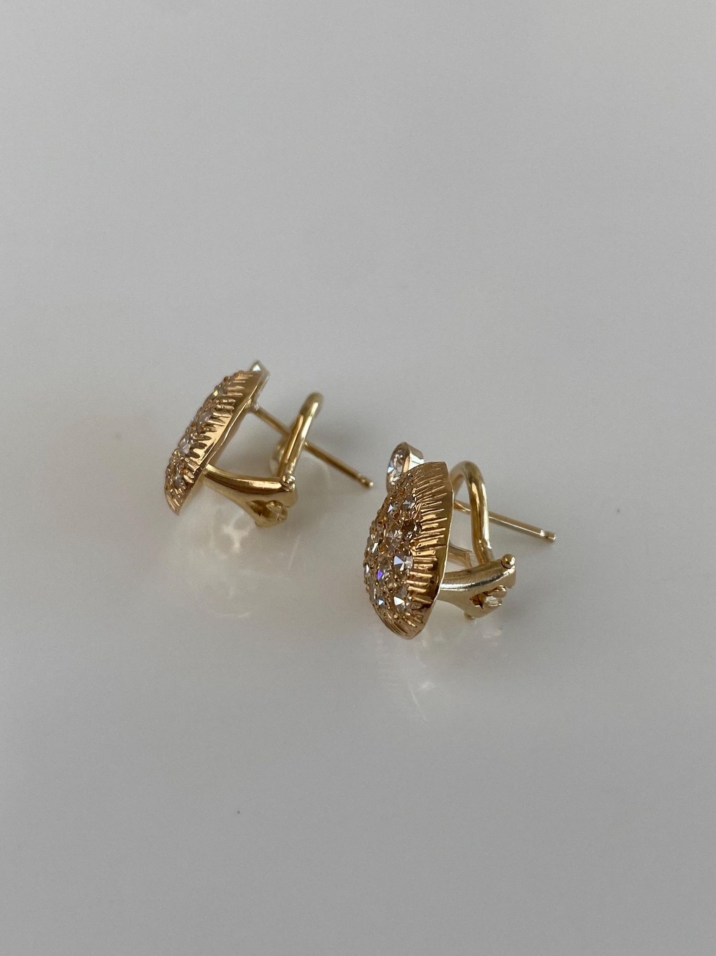 Vintage Solid 14k Yellow Gold Diamonds Drop Earrings