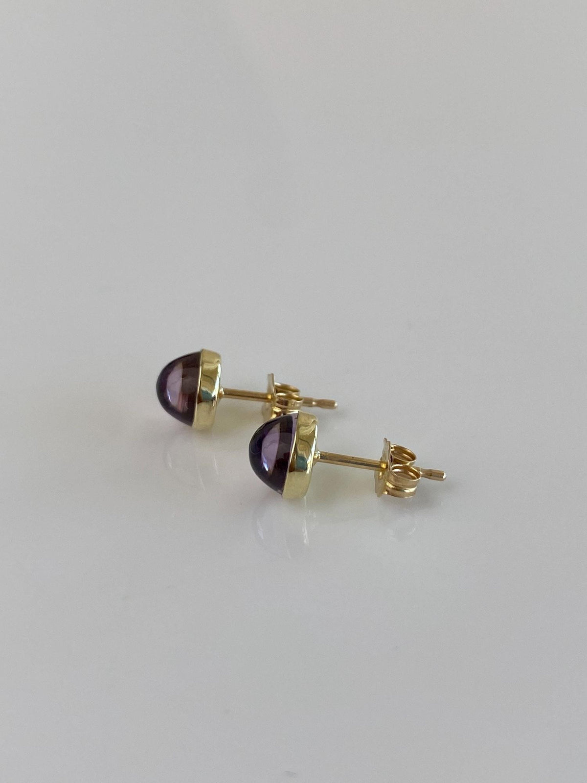 Vintage Solid 14k Yellow Gold Amethyst Stud Earrings