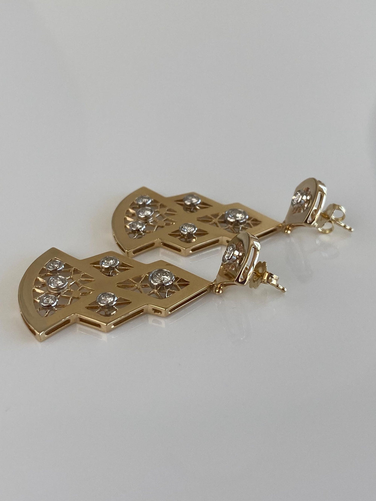Vintage Solid 14k Yellow Gold Diamonds Open Work Dangle Stud Earrings
