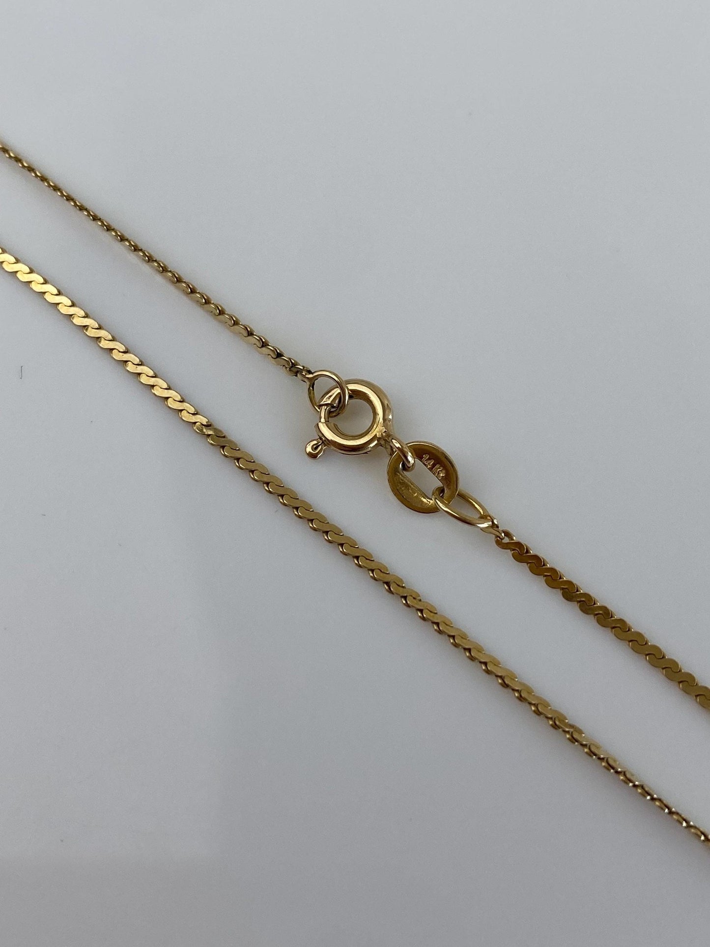 Vintage Solid 14k Yellow Gold Serpentine Chain Necklace - 15.25 inches