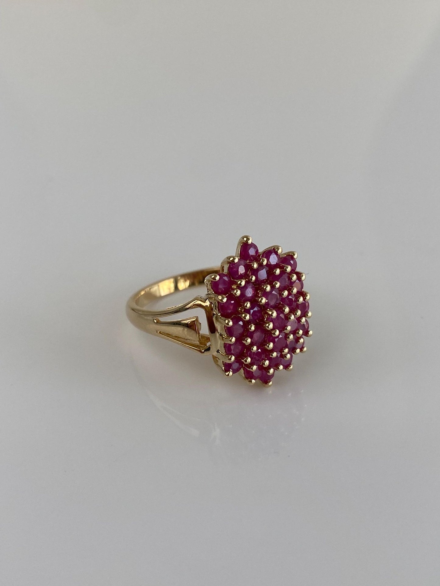 Vintage Solid 14k Yellow Gold Ruby Cluster Ring - Size 8