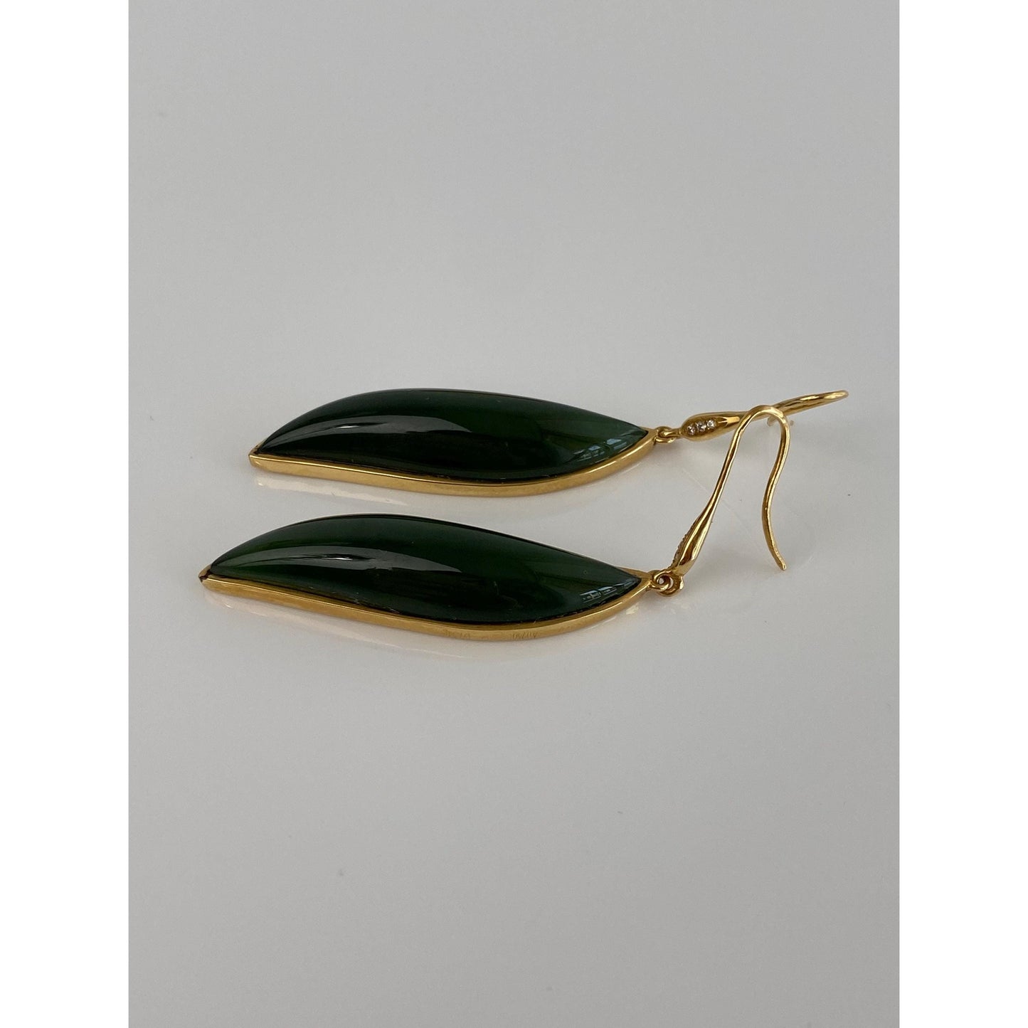 Solid 18k Yellow Gold Nephrite Jade & Diamond Drop Earrings