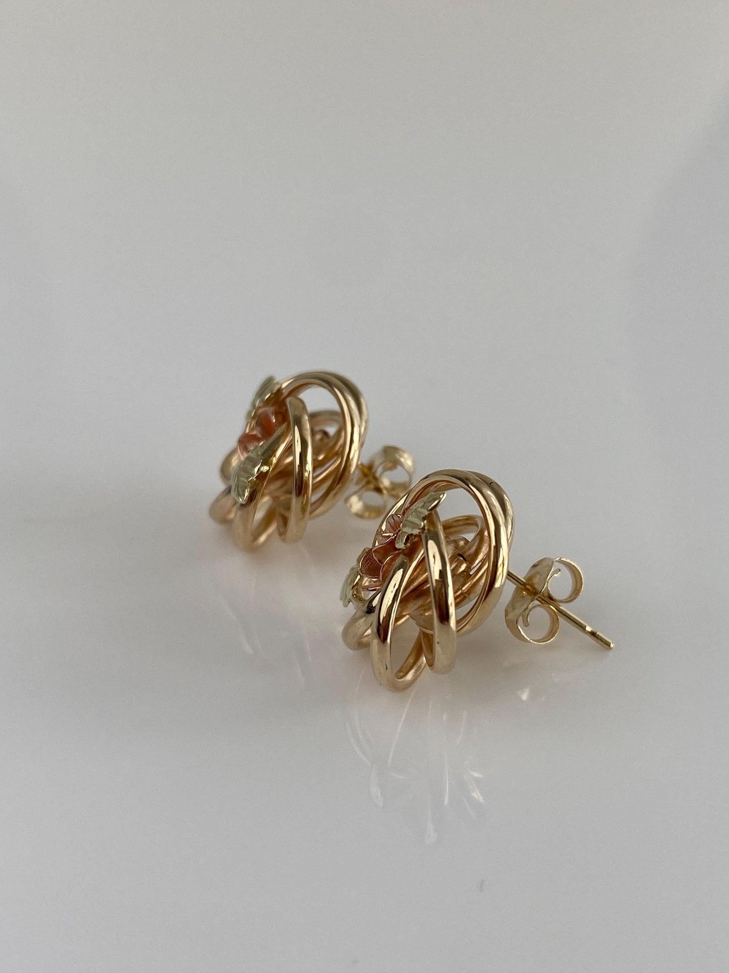 Vintage 14k Tri Tone Gold Rose Leaves Knot Stud Earrings