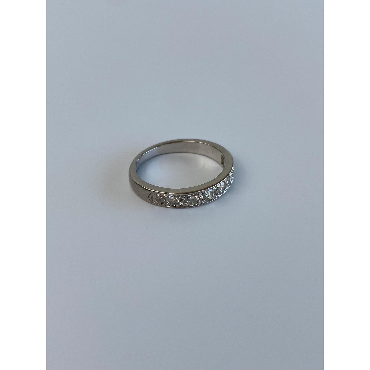 Vintage Solid 18k White Gold Diamond Ring Band - Size 4.25