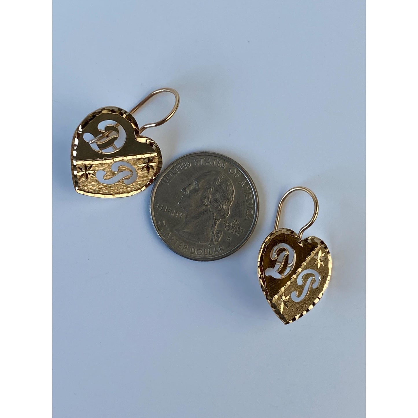 Vintage Solid 14k Yellow Gold Diamond Cut Initial 'DP' Heart Drop Earrings