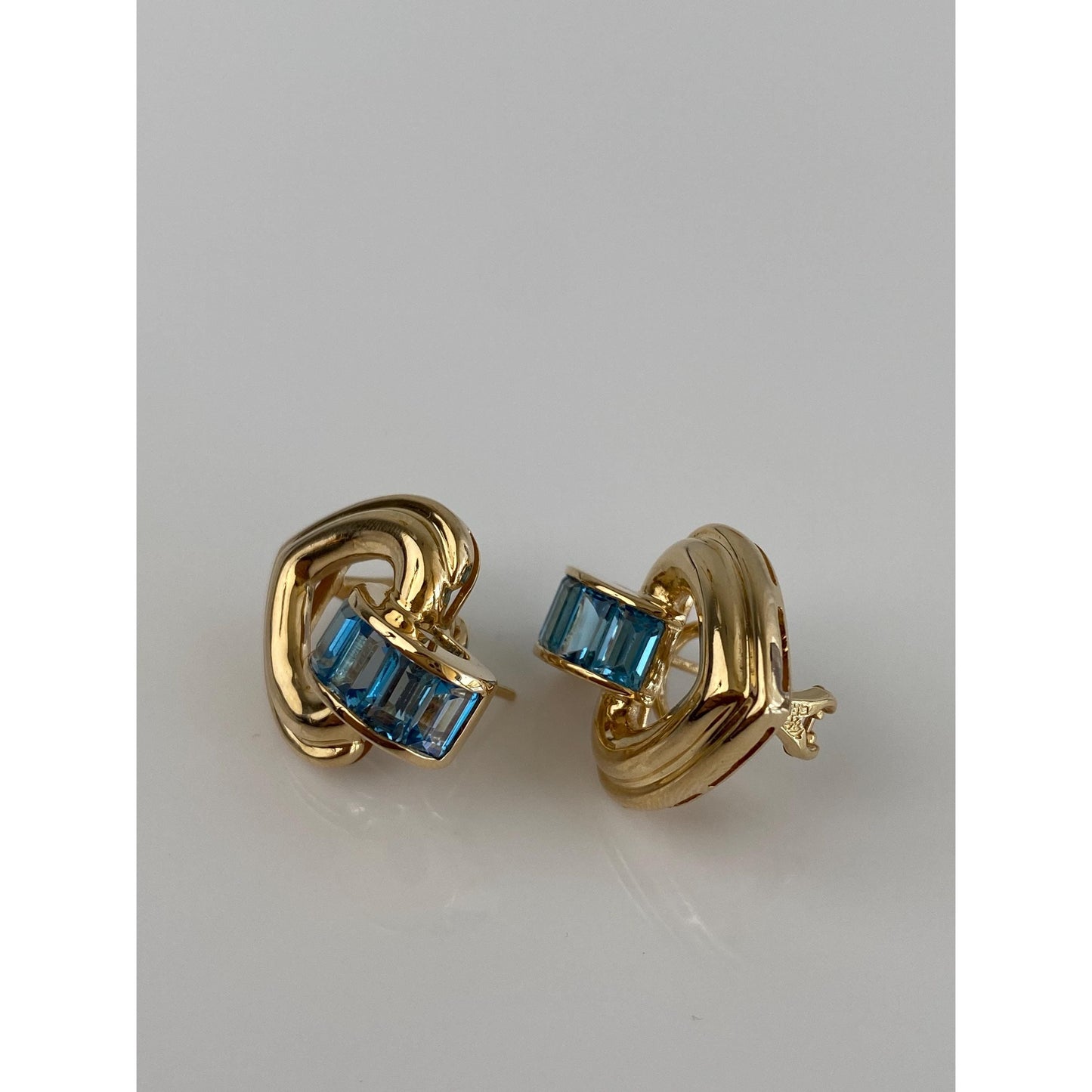 Vintage Solid 14k Yellow Gold Topaz Heart Drop Earrings