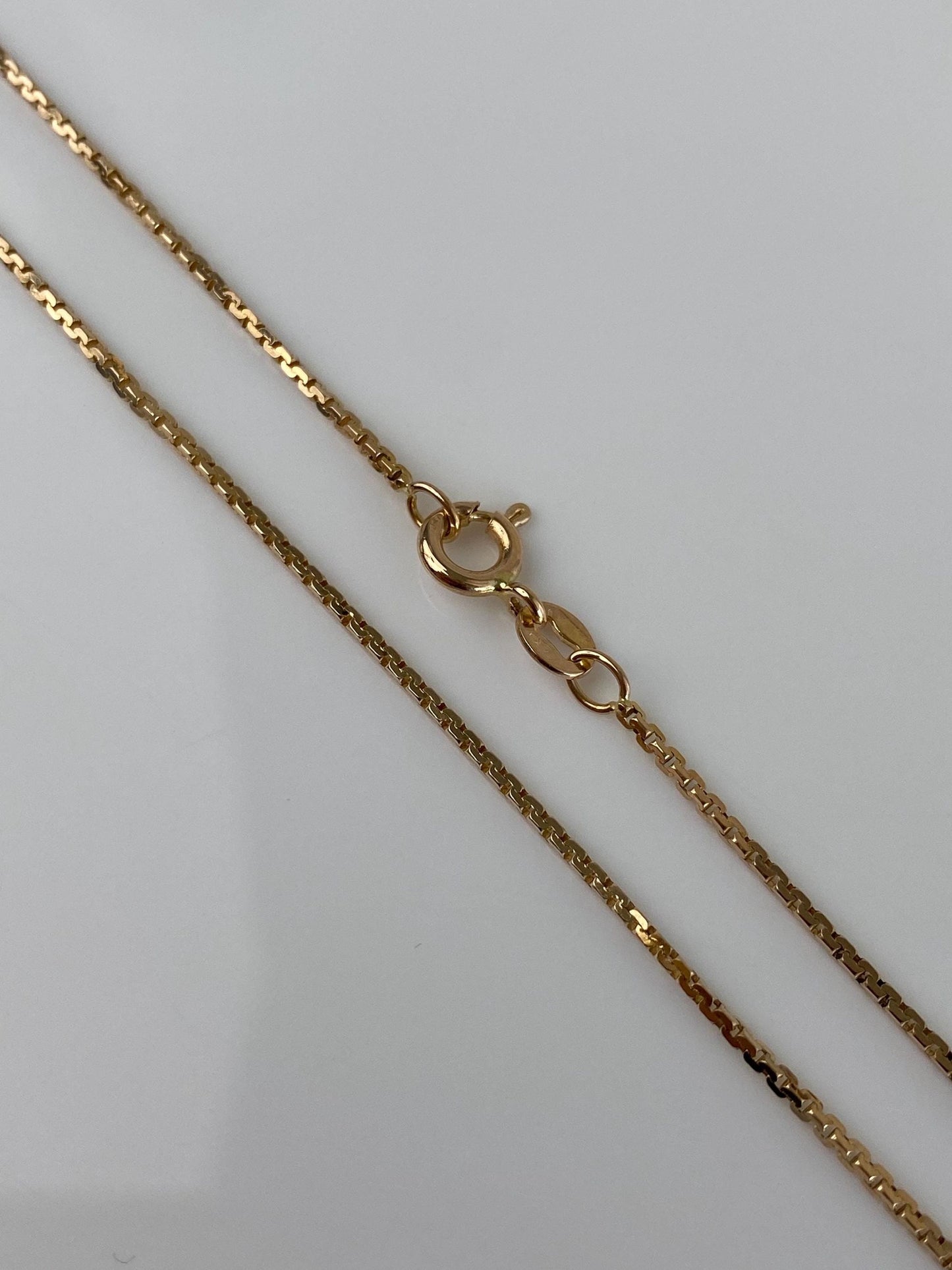 Vintage Solid 14k Yellow Gold Box Chain Necklace - 18 inches