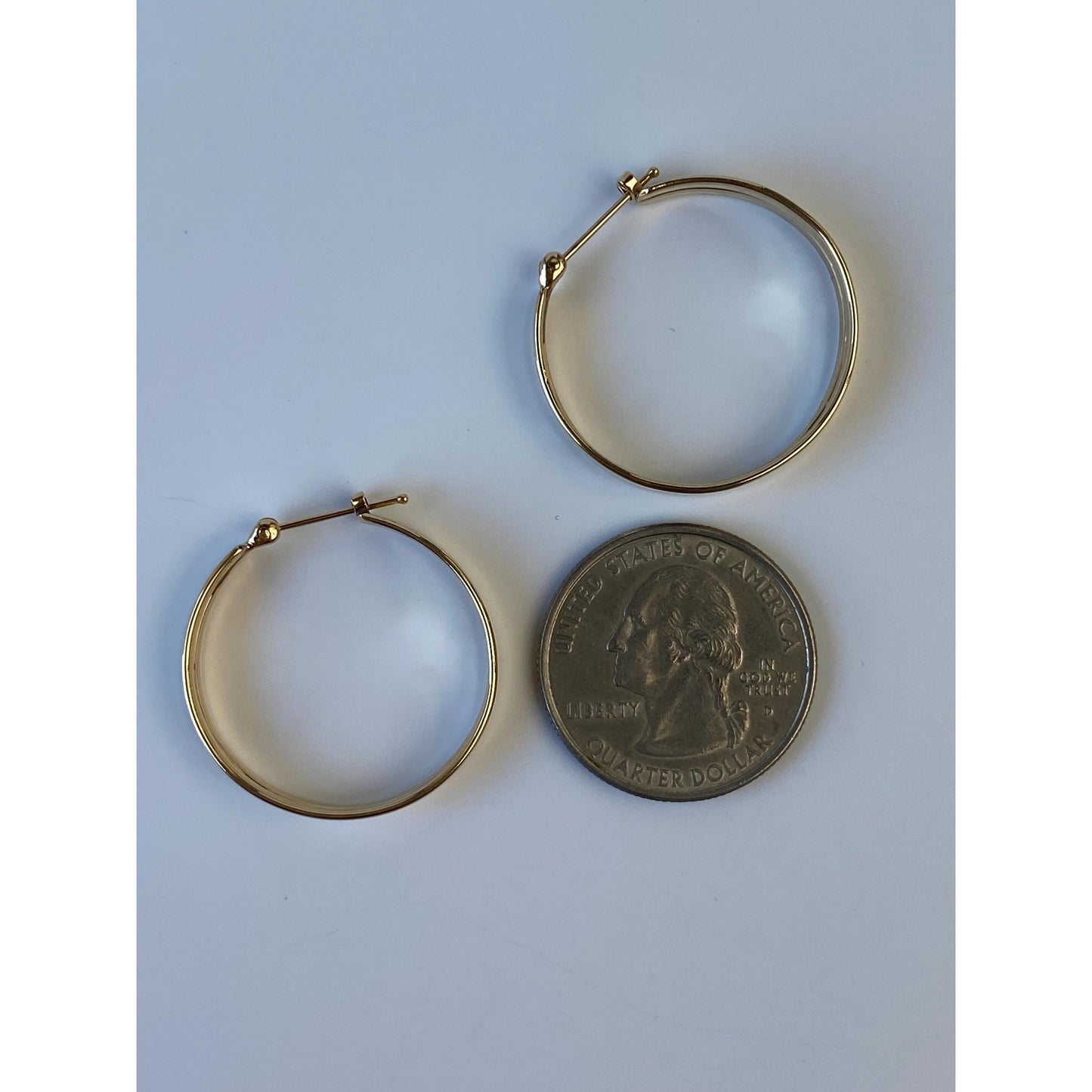 Vintage Solid 14k Yellow Gold Lined Hoop Earrings