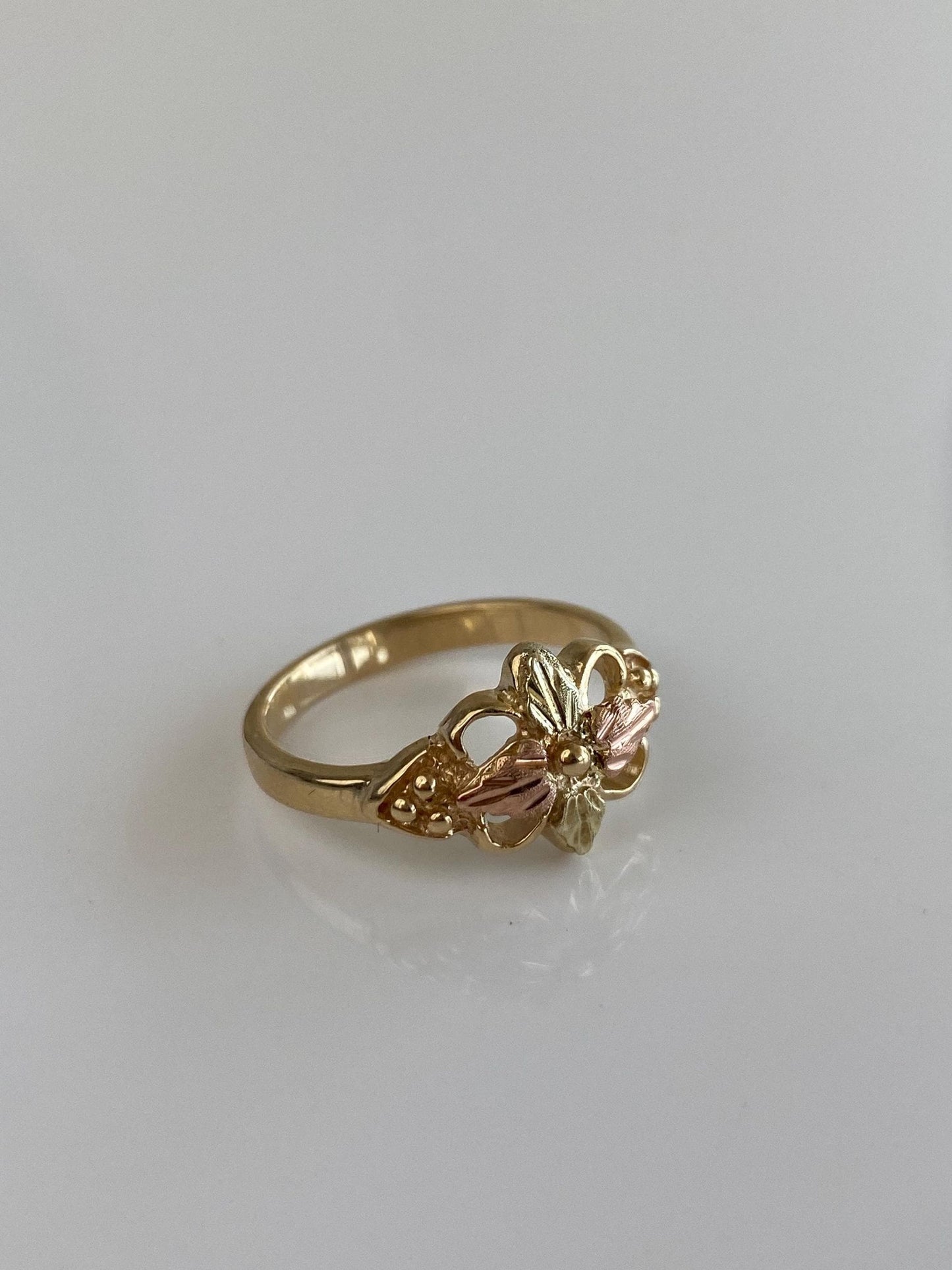 Solid 10k Black Hills Gold Diamond Cut Flower Ring - Size 6.75