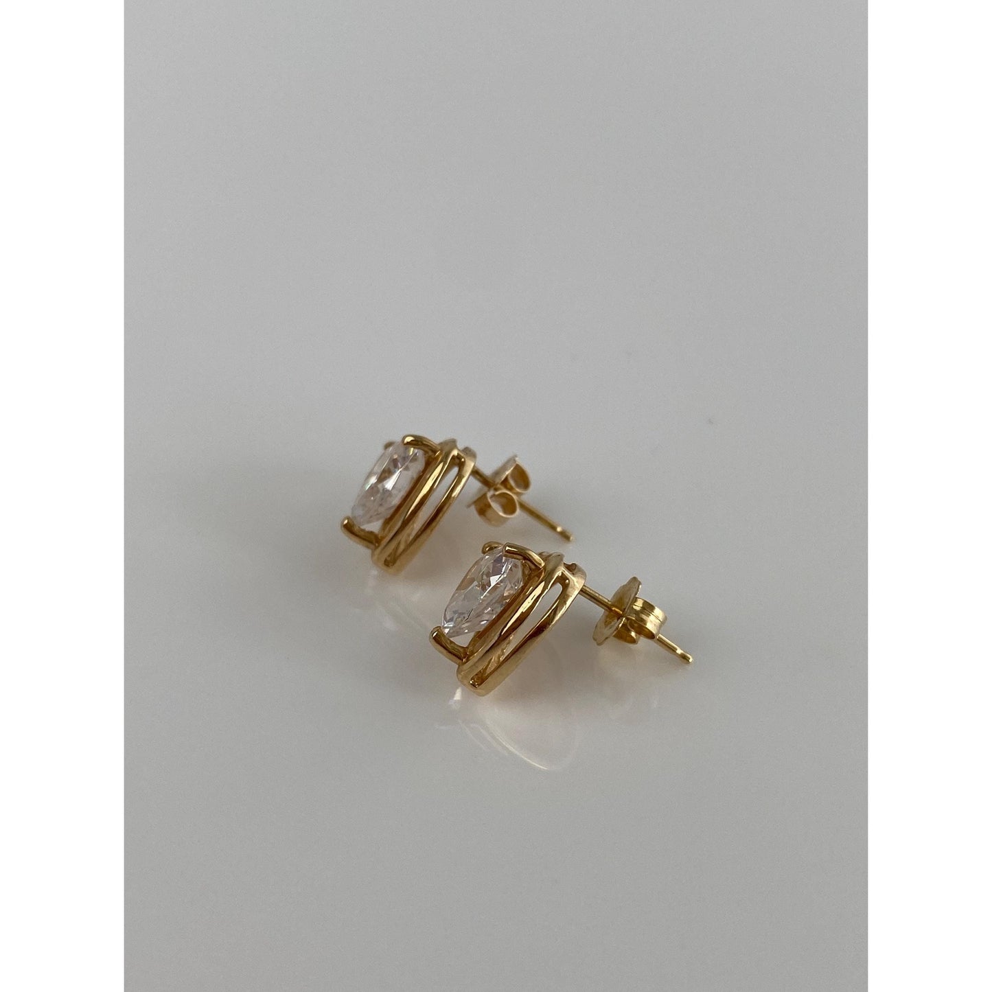 Solid 14k Yellow Gold Clear Cubic Zirconia Heart Stud Earrings