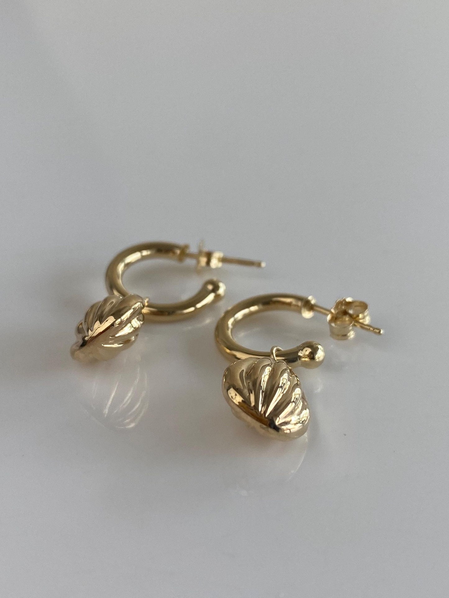 Vintage 14k Yellow Gold Lined Hoop Charms on Hoop Earrings