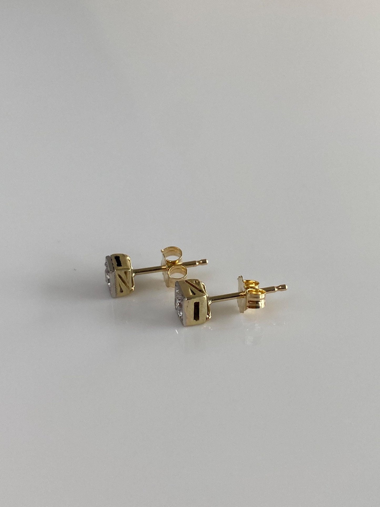 Vintage Solid 14k White & Yellow Gold Diamond Stud Earrings