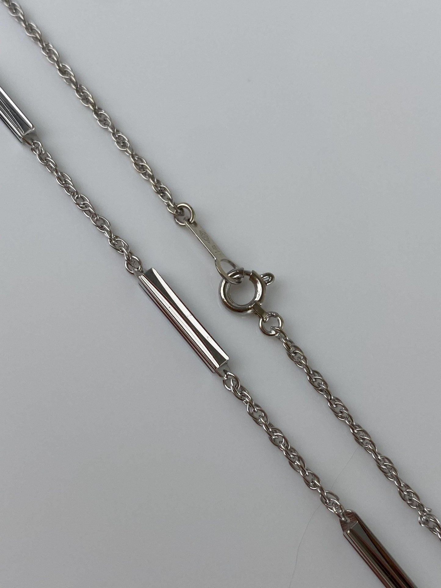Vintage Solid 14k White Gold Textured Bar Link Twist Chain Necklace - 16.25 inches