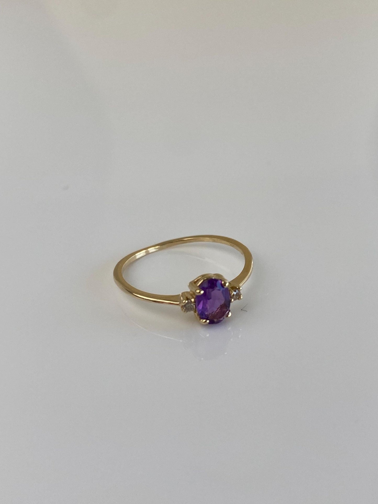 Vintage Solid 14k Yellow Gold Diamond Amethyst Ring - Size 4.5