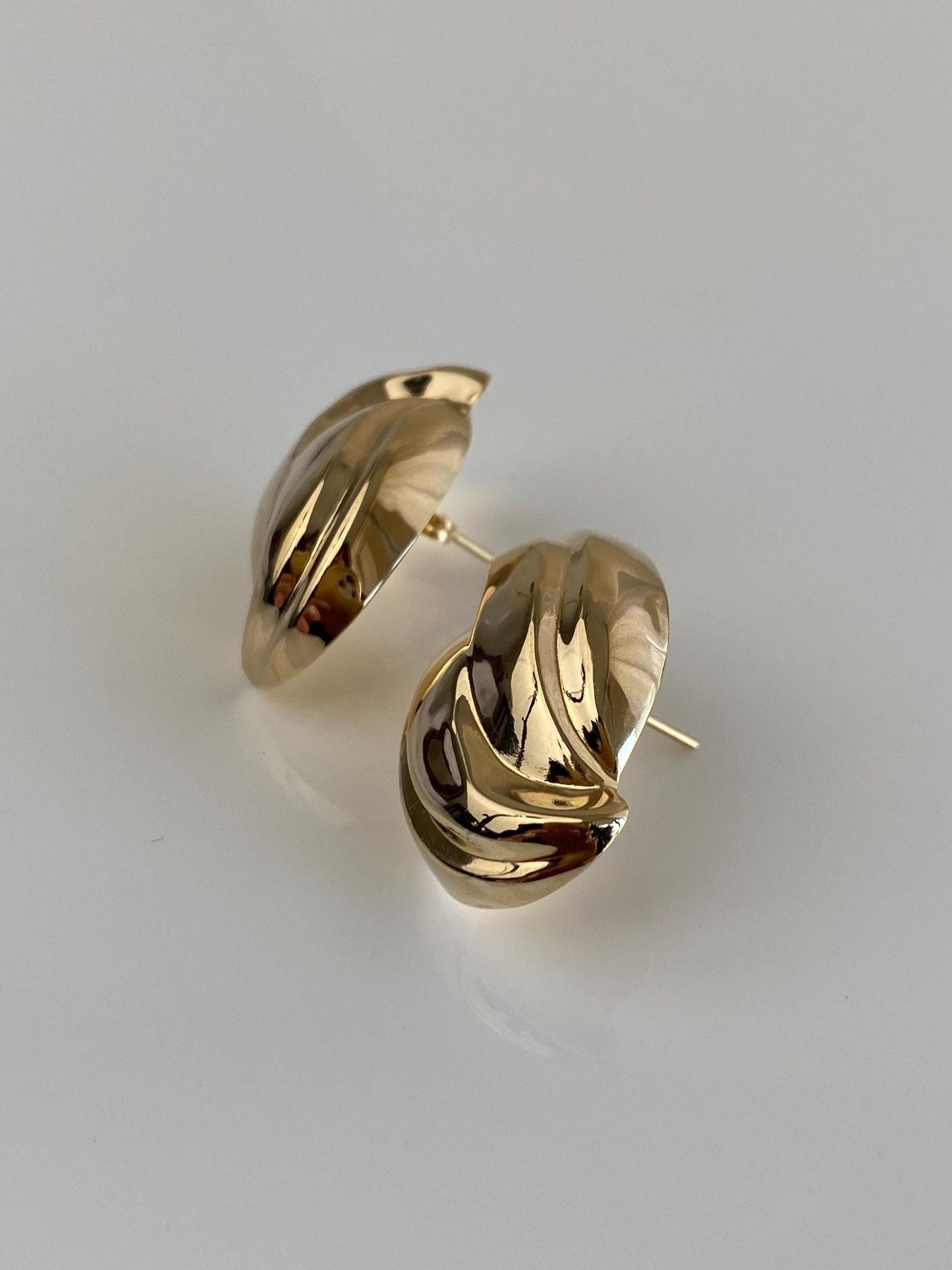Vintage 14k Yellow Gold Large Domed Stud Earrings