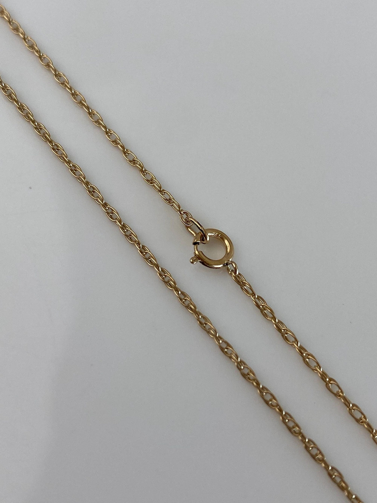Vintage Solid 14k Yellow Gold Dainty Chain Necklace - 21.5 inches