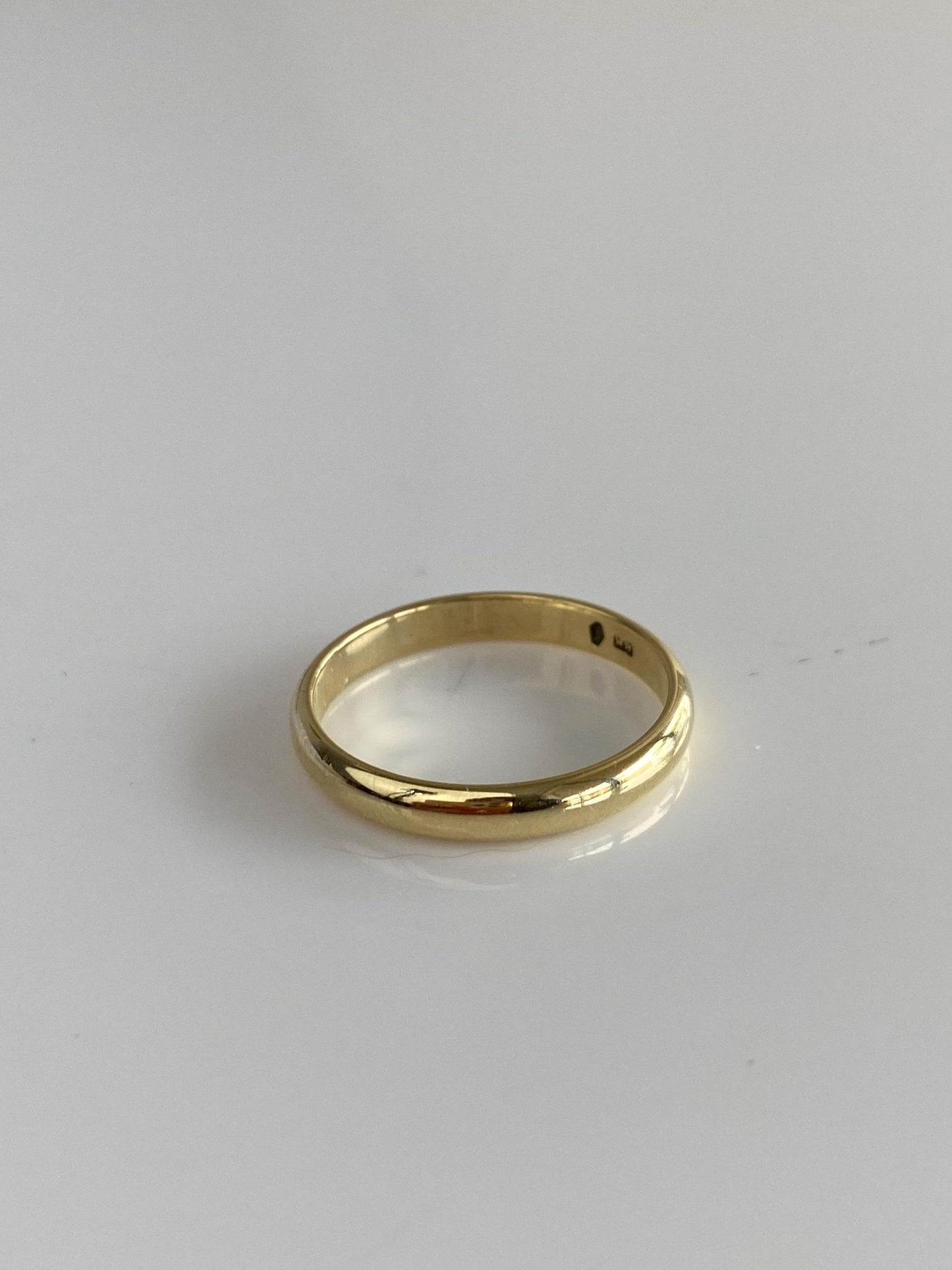 Vintage Solid 14k Yellow Gold Ring Band - Size 8.5