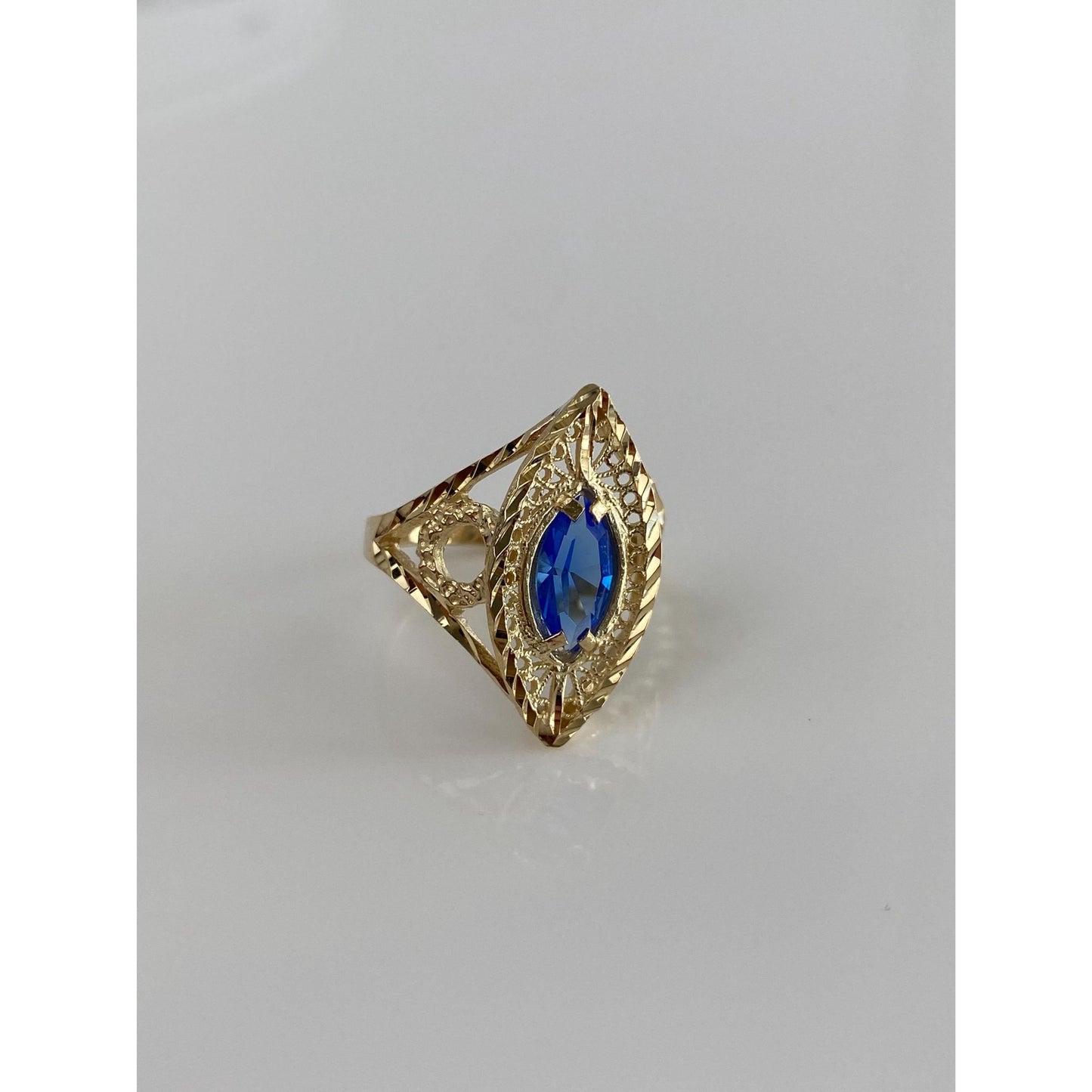 Solid 10k Yellow Gold Diamond Cut Blue Cubic Zirconia Ring - Size 7.5
