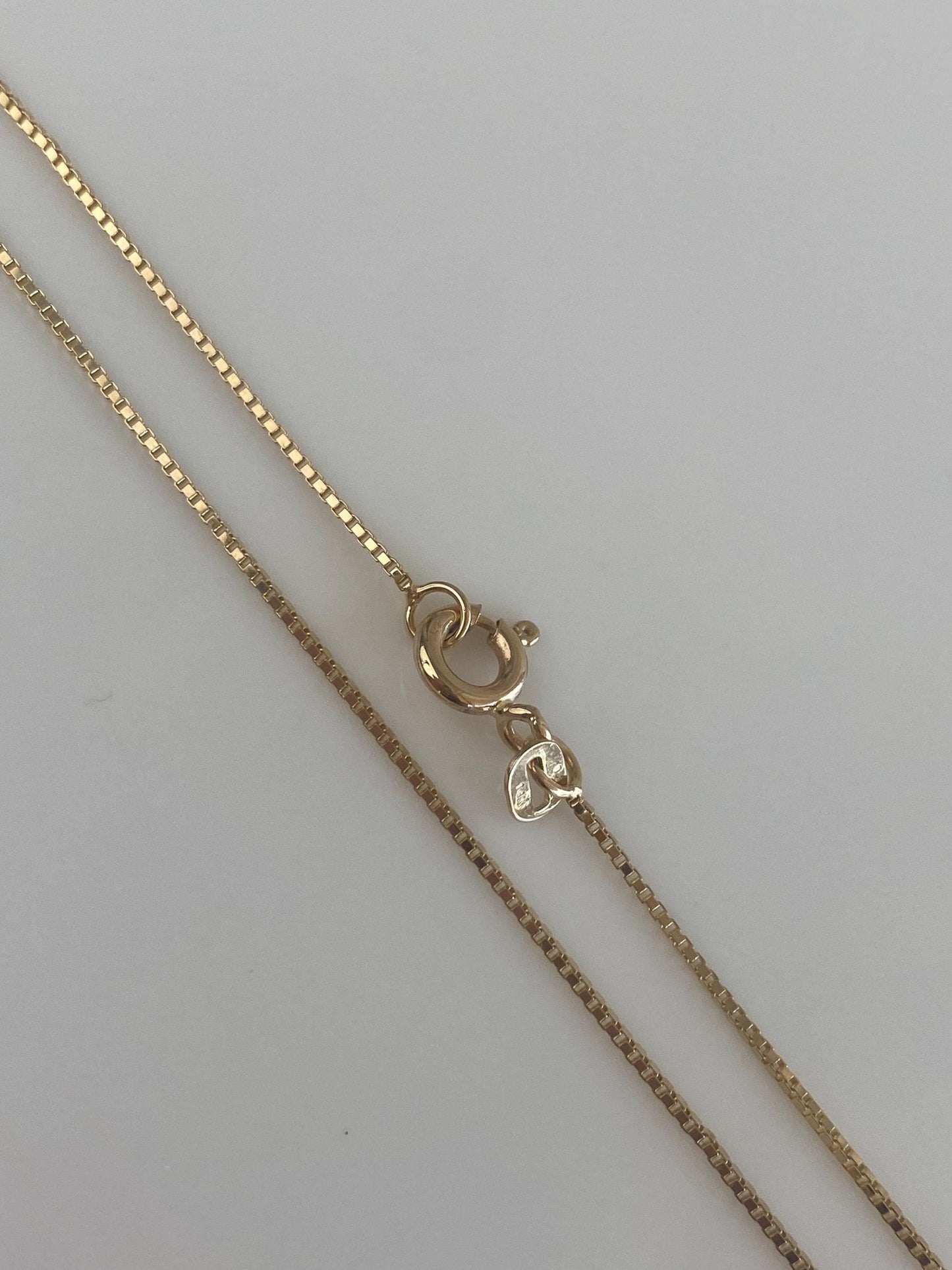 Vintage Solid 14k Yellow Gold Box Chain Necklace - 16 inches
