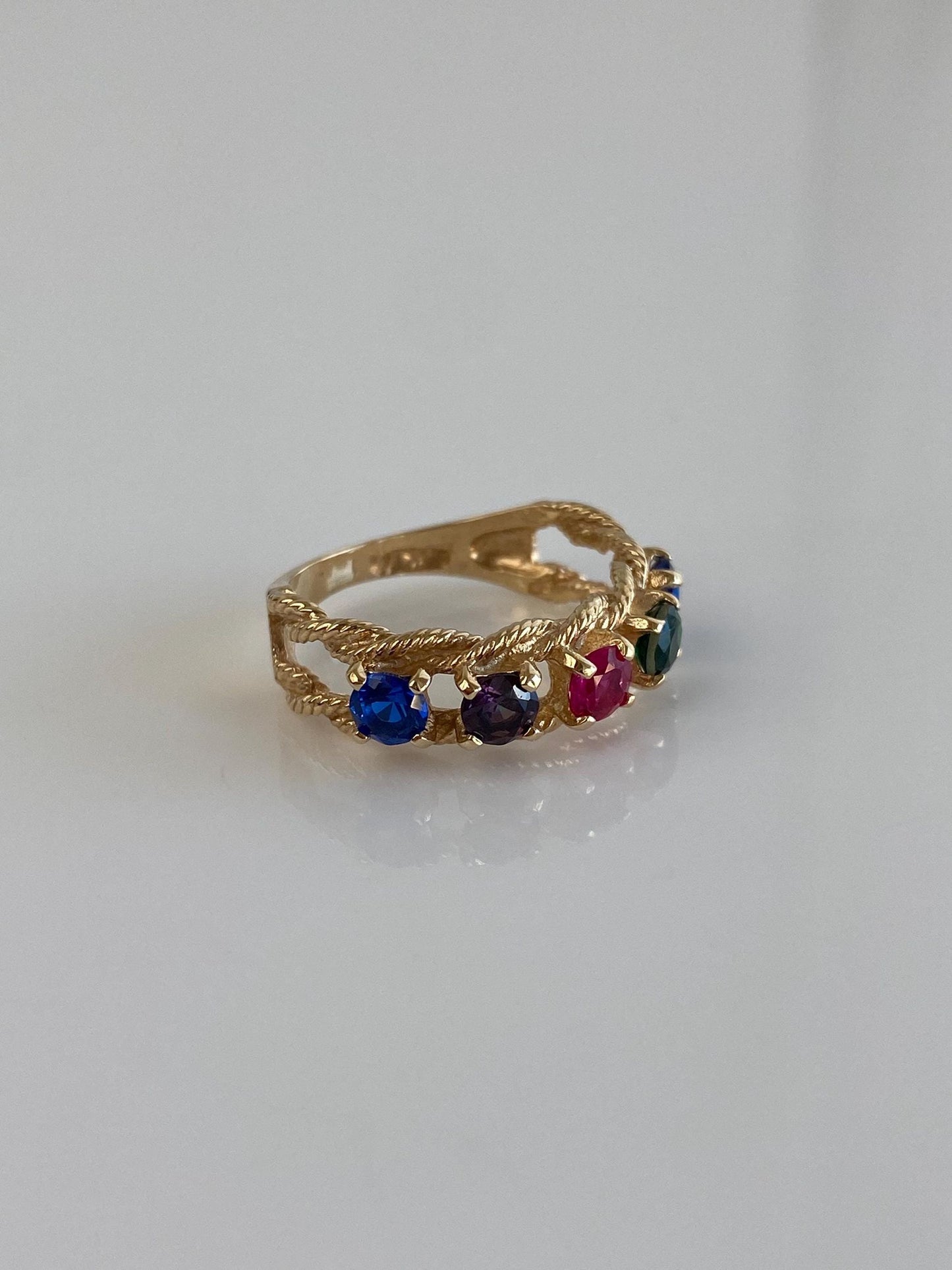 Vintage Solid 10k Yellow Gold Blue Purple & Green Spinel Pink Sapphire Row Ring Band - Size 5.75