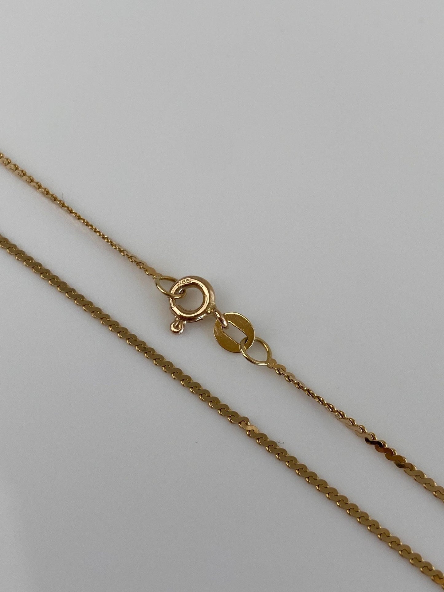 Vintage Solid 14k Yellow Gold Serpentine Chain Necklace - 16.25 inches