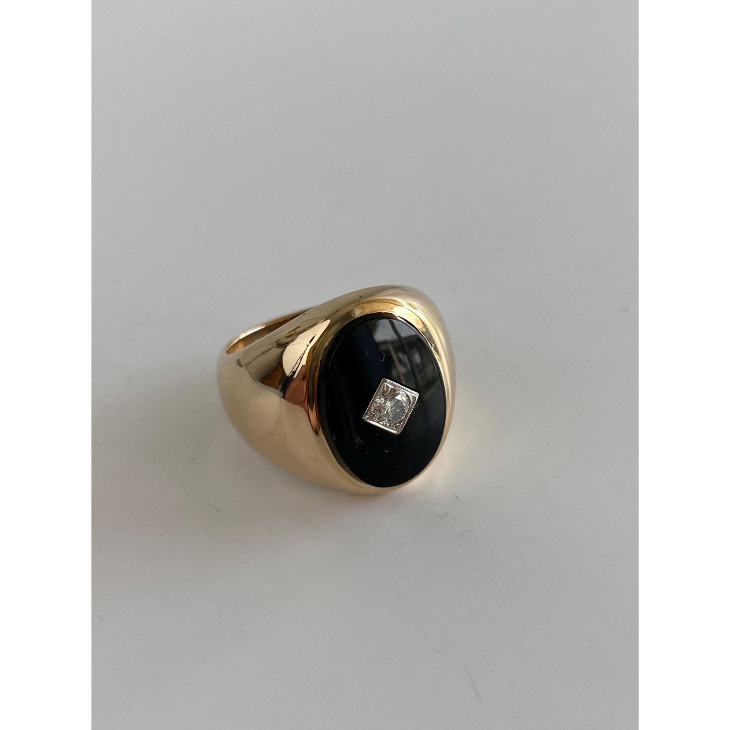 Vintage Solid 14k Yellow Gold Diamond Onyx Signet Ring - Size 7.75