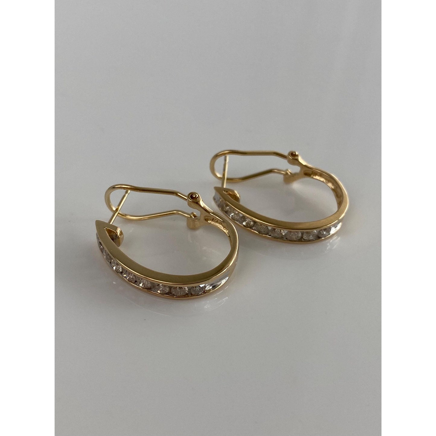 Vintage Solid 14k Yellow Gold Diamond Drop Earrings