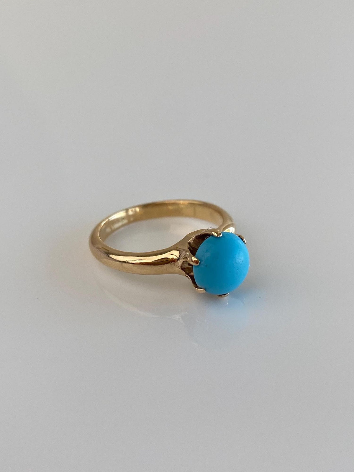 Vintage Solid 14k Yellow Gold Turquoise Ring - Size 4.75