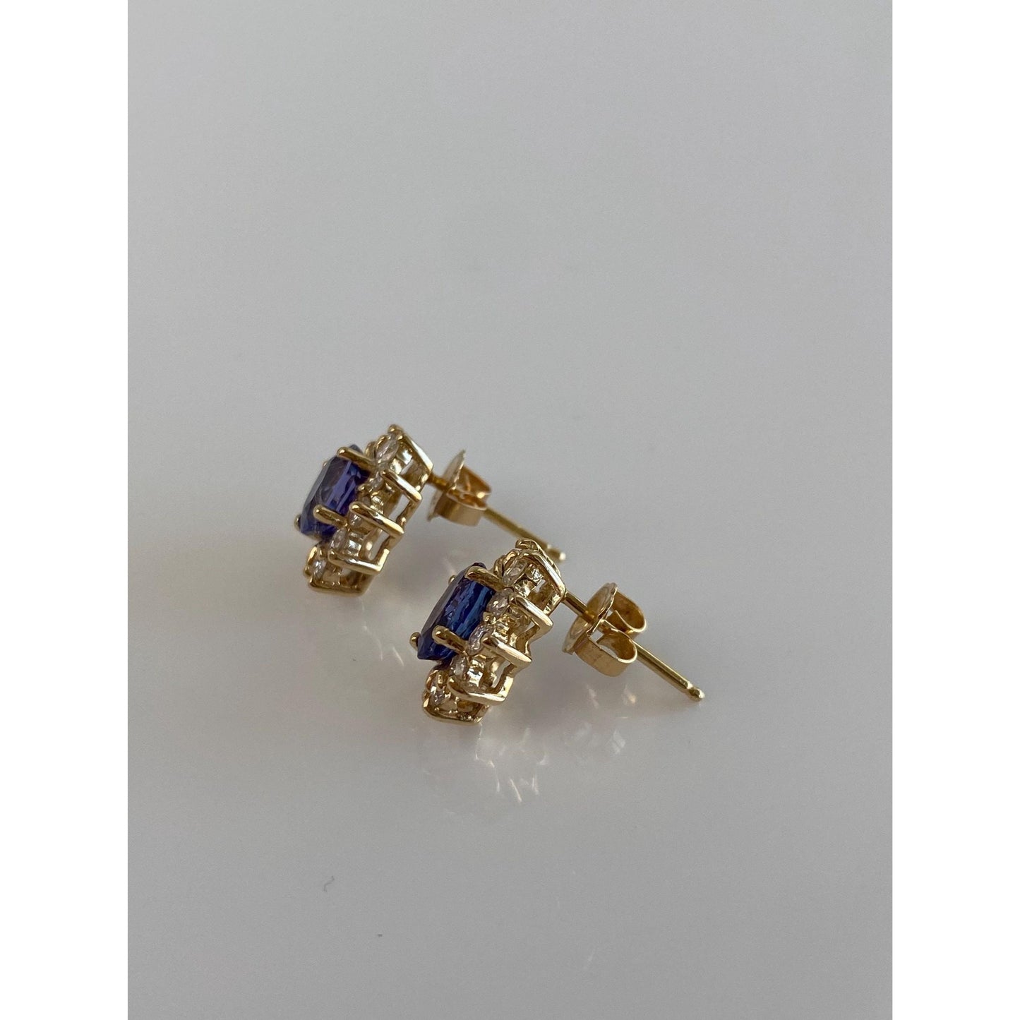 Vintage Solid 14k Yellow Gold Diamond Halo Tanzanite Stud Earrings