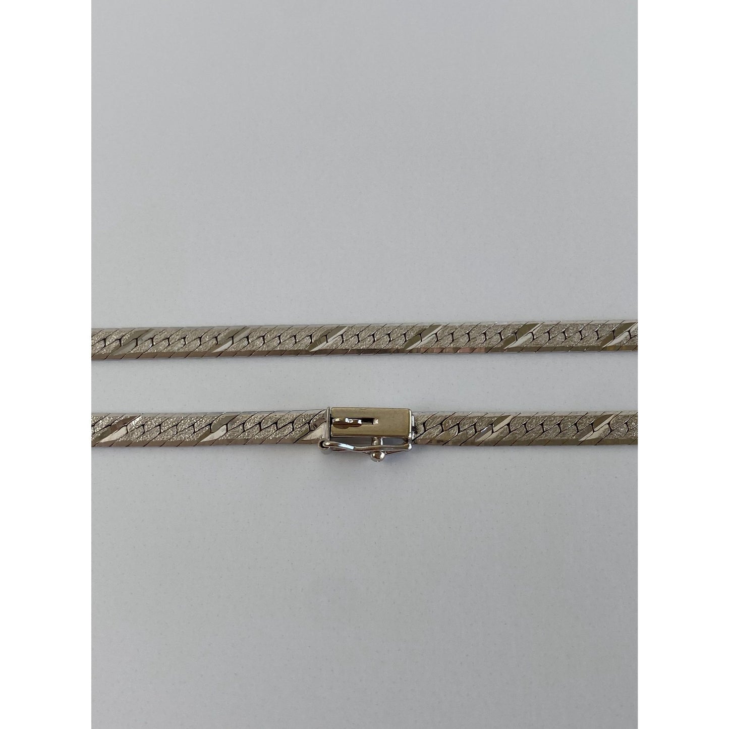 Vintage Solid 14k White Gold Diamond Cut Herringbone Chain Necklace - 20 inches