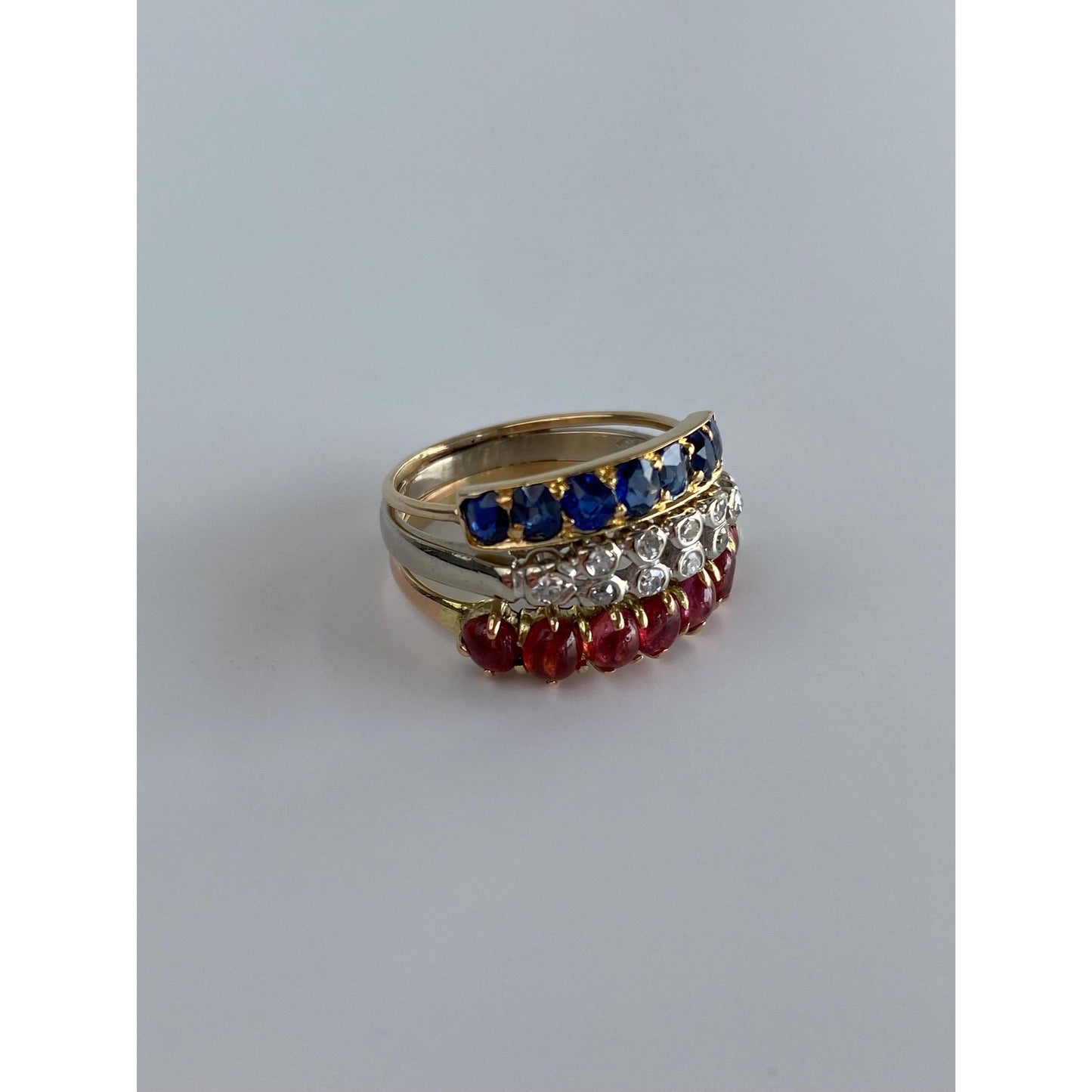 Vintage Solid 14k White & Yellow Gold Red and Blue Spinel Clear Sapphire Ring Band - Size 5.5