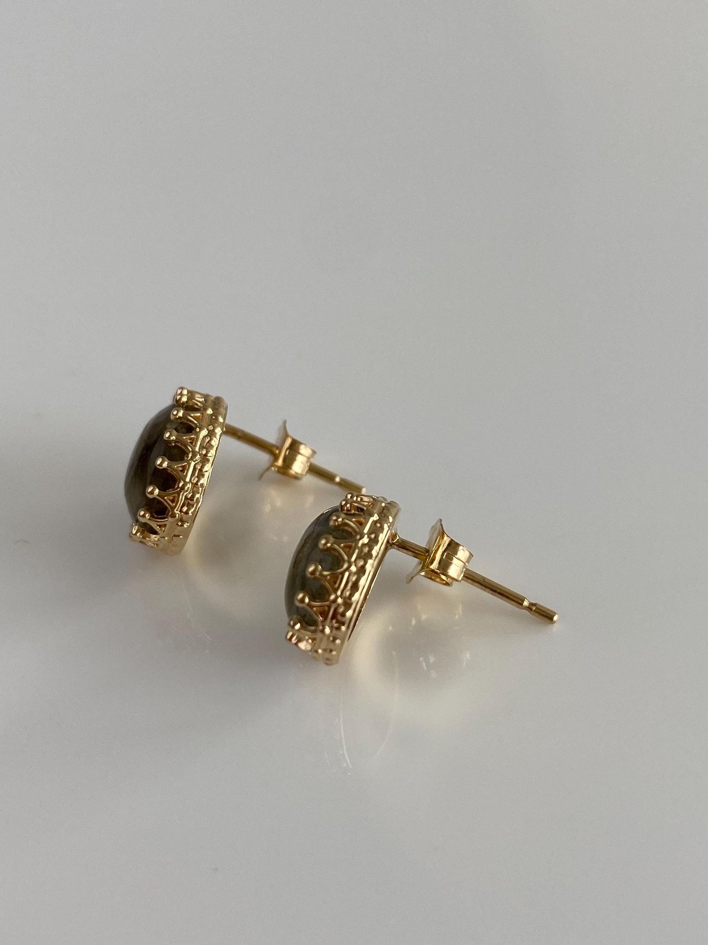 Vintage Solid 10k Yellow Gold Labradorite Stud Earrings