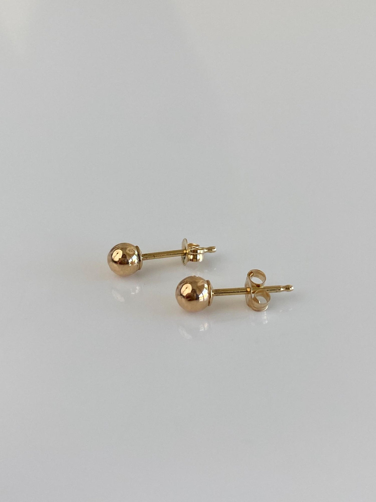 Vintage 14k Yellow Gold Ball Stud Earrings