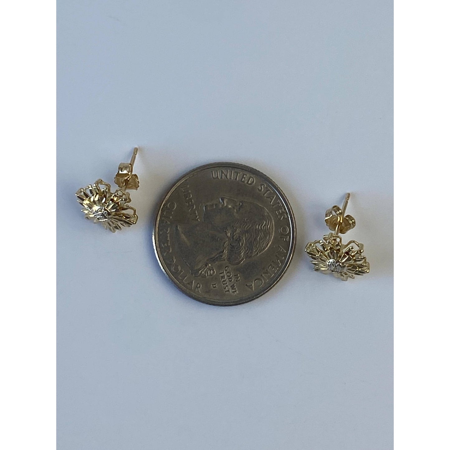 Vintage Solid 10k White & Yellow Gold Diamond Cut Flower Stud Earrings