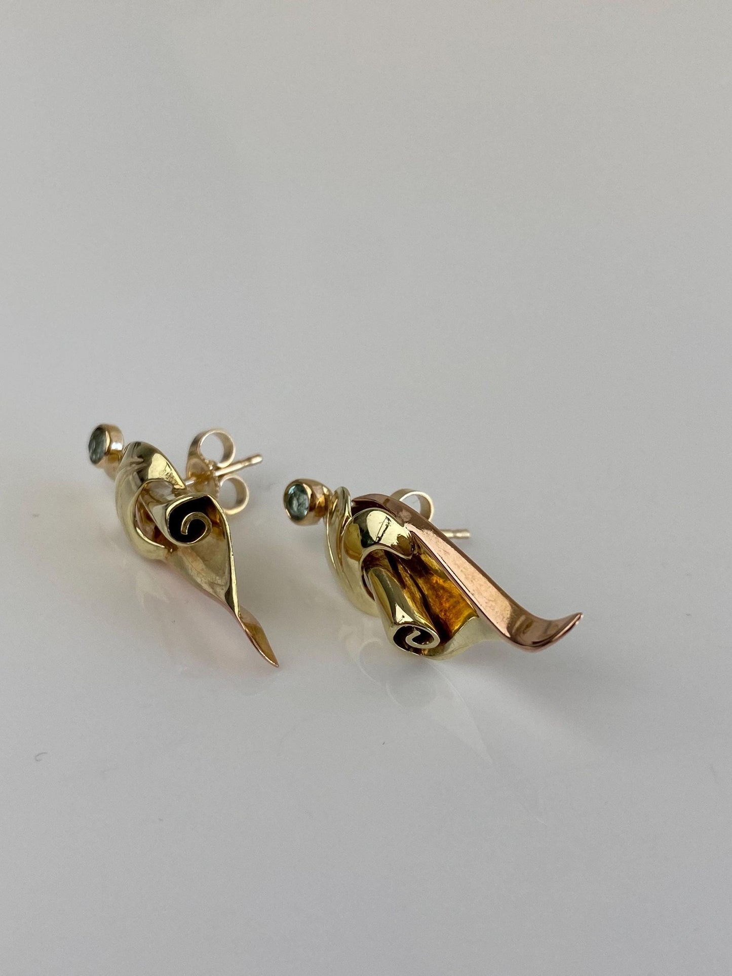 Vintage Solid 14k Yellow & Rose Gold Light Blue Cubic Zirconia Drop Earrings