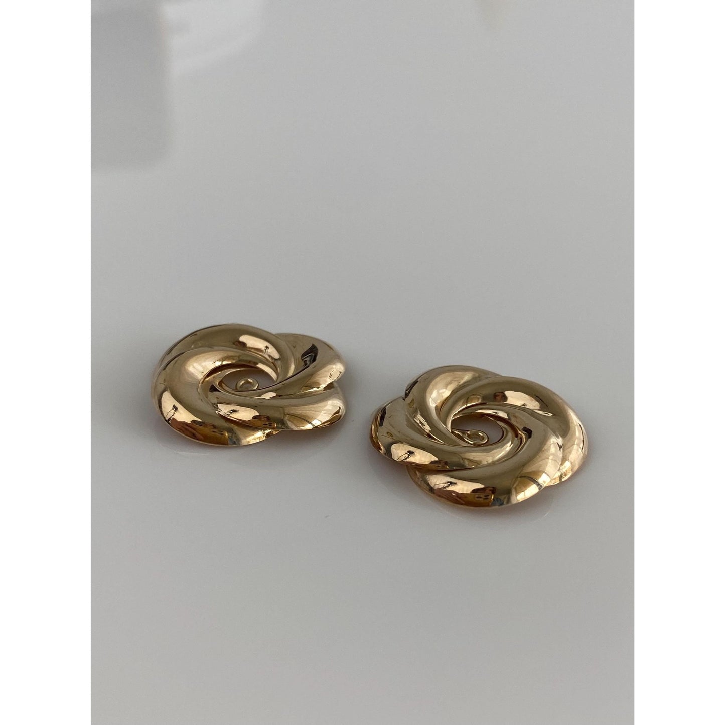 Vintage Solid 14k Yellow Gold Knot Earring Jackets